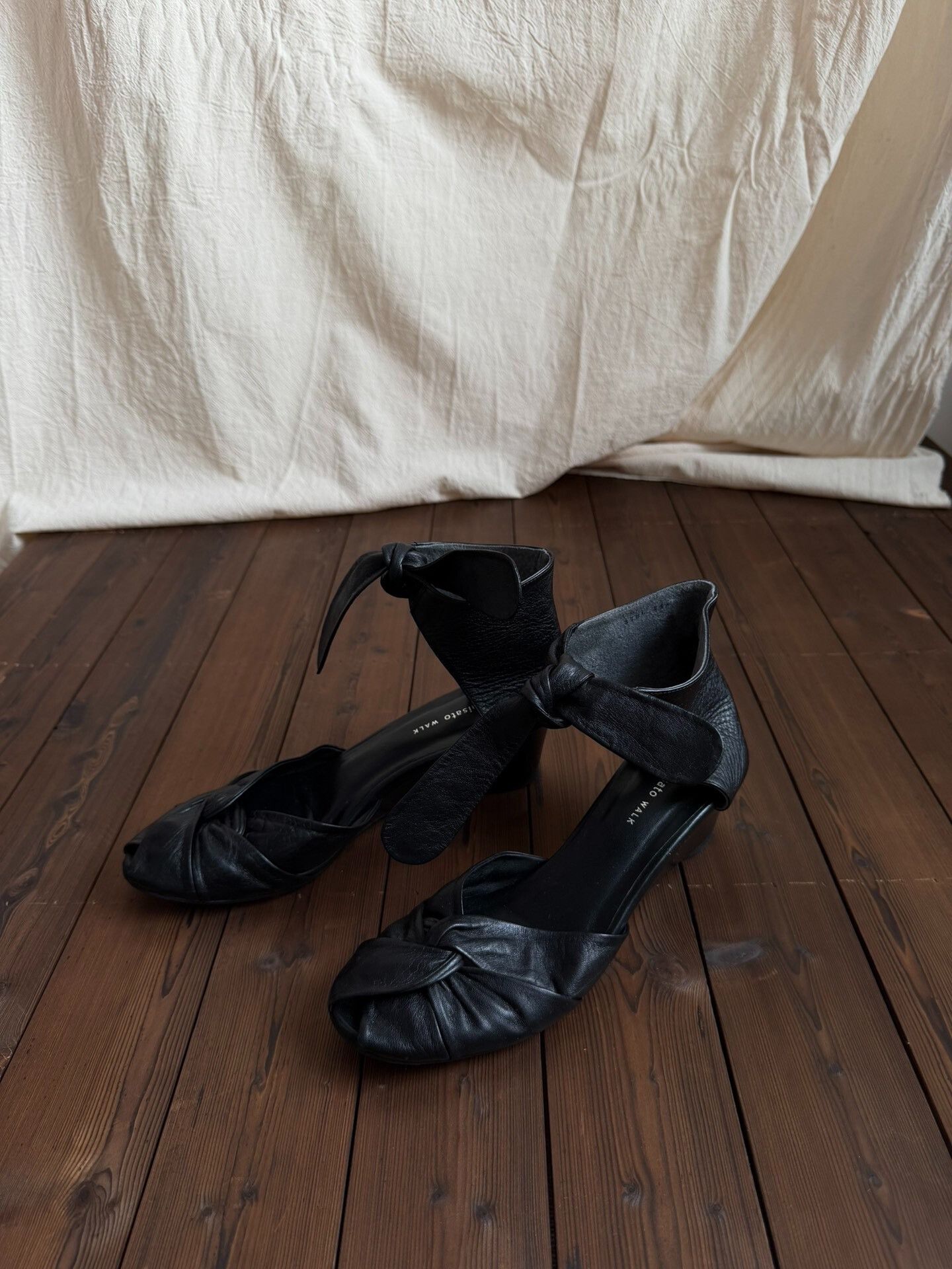 Tsumori Chisato Tsumori Chisato Vintage Black Leather Wedge Sandals Size US 7 / IT 37 - 1 Thumbnail