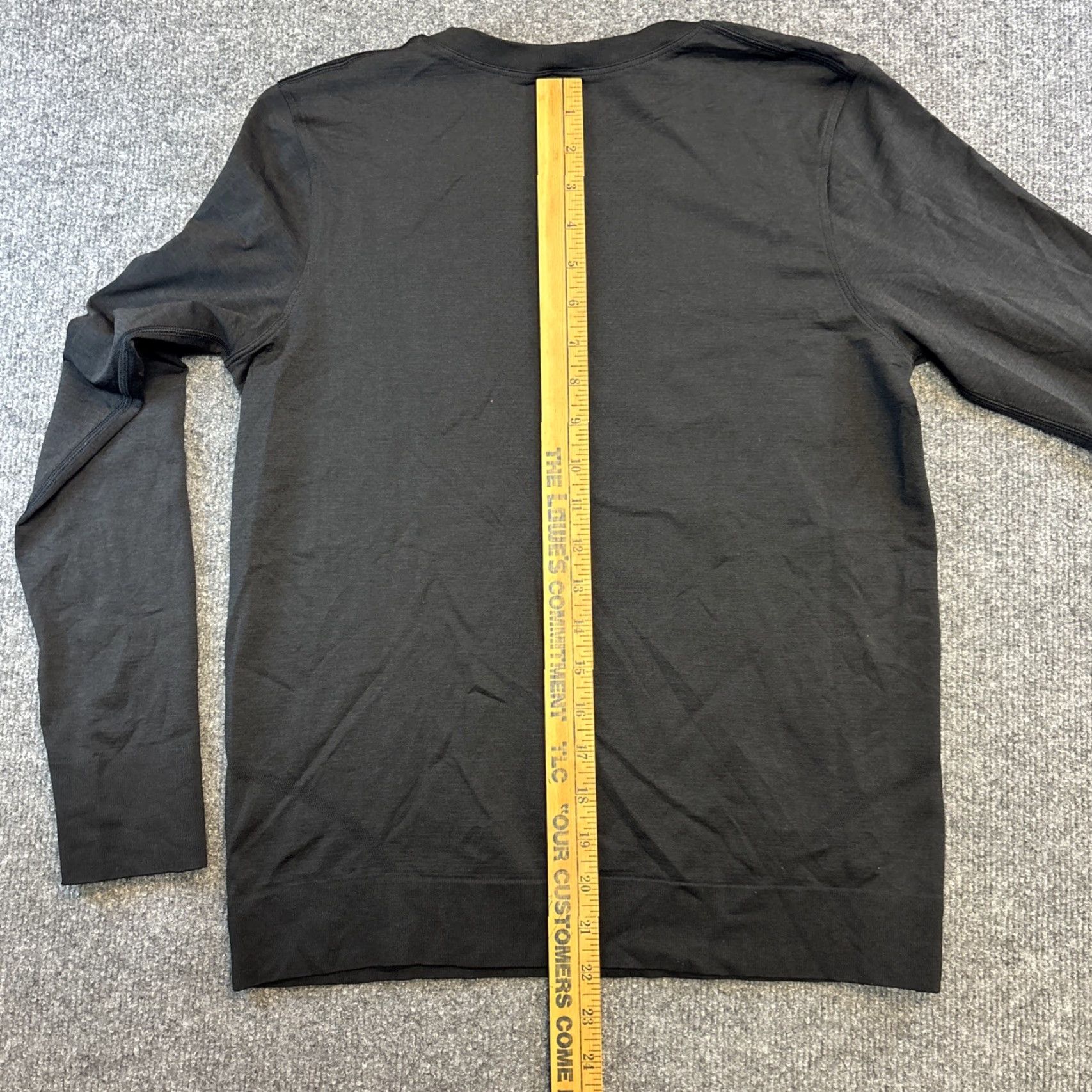 Lululemon Lululemon Thermal Stretch Shirt Mens Black Long Sleeve Crew Neck Athletic EUC T-Shirt Stretch M Regular Size US M / EU 48-50 / 2 - 6 Thumbnail