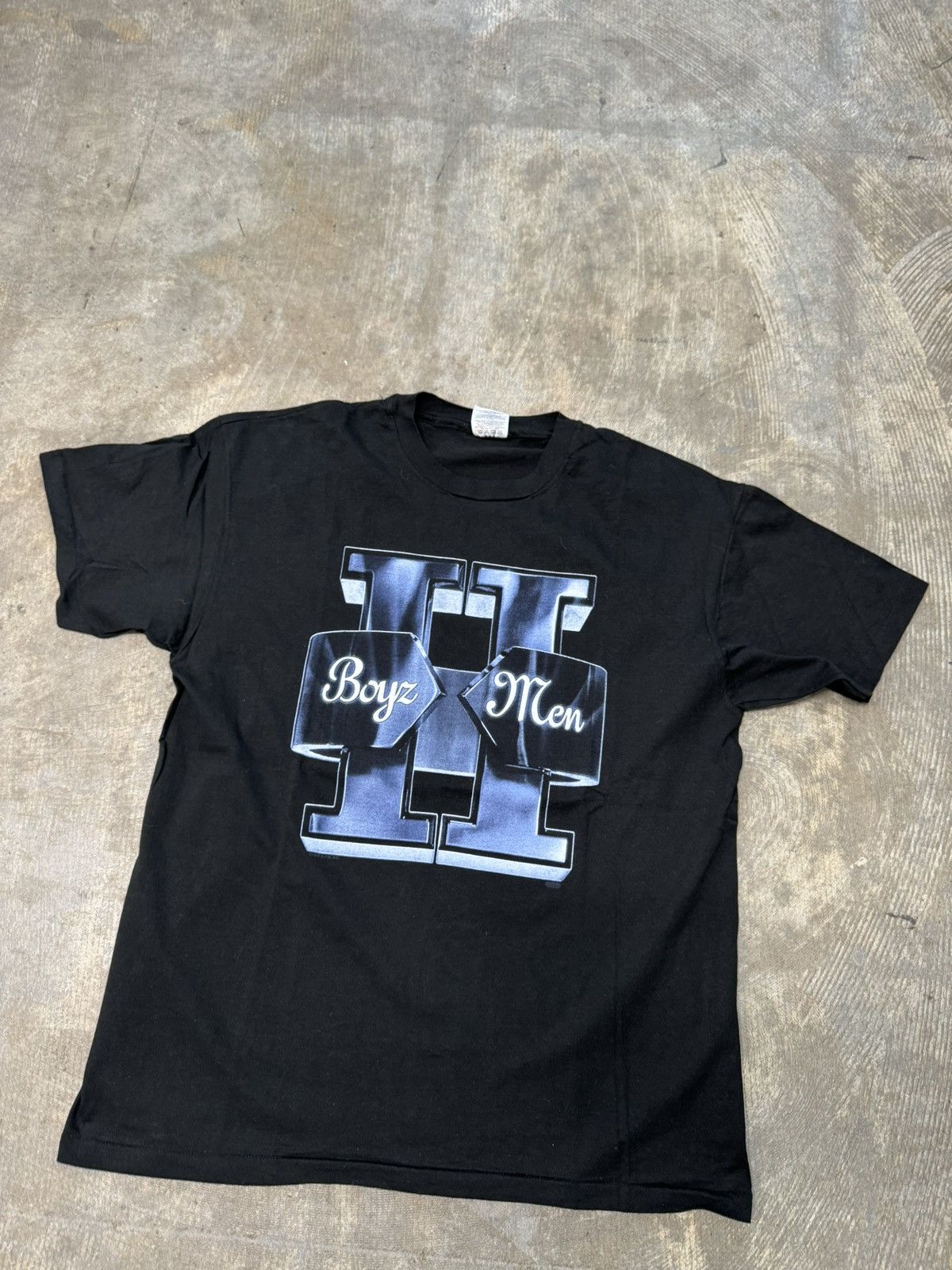 image of Band Tees x Made In USA Vintage 1994 Boyz Ii Men Ii Album Cover Promo T-Shirt in White (Size XL)
