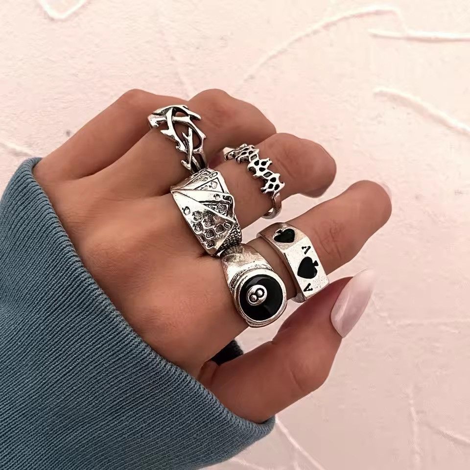 Stussy × Vintage SUPER RARE 80s STUSSY TRIBE CROWN RING READ