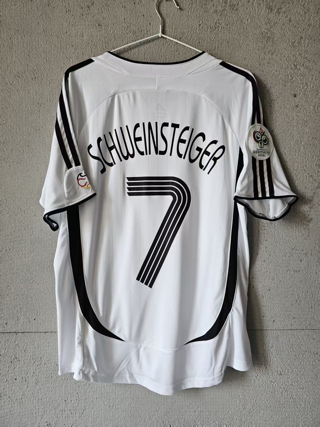 Other 2006 Germany 7 Schweinsteiger Jersey Size US XL / EU 56 / 4 - 2 Thumbnail