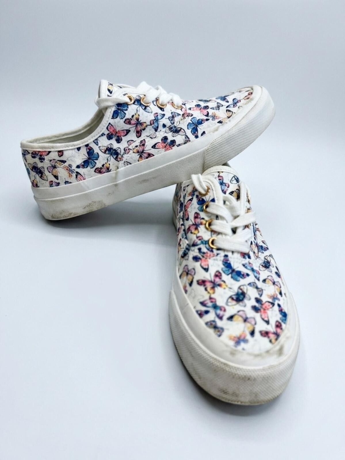 Other Sincerely Jules White Butterfly Canvas Sneakers Size US 6.5 / IT 36.5 - 1 Thumbnail