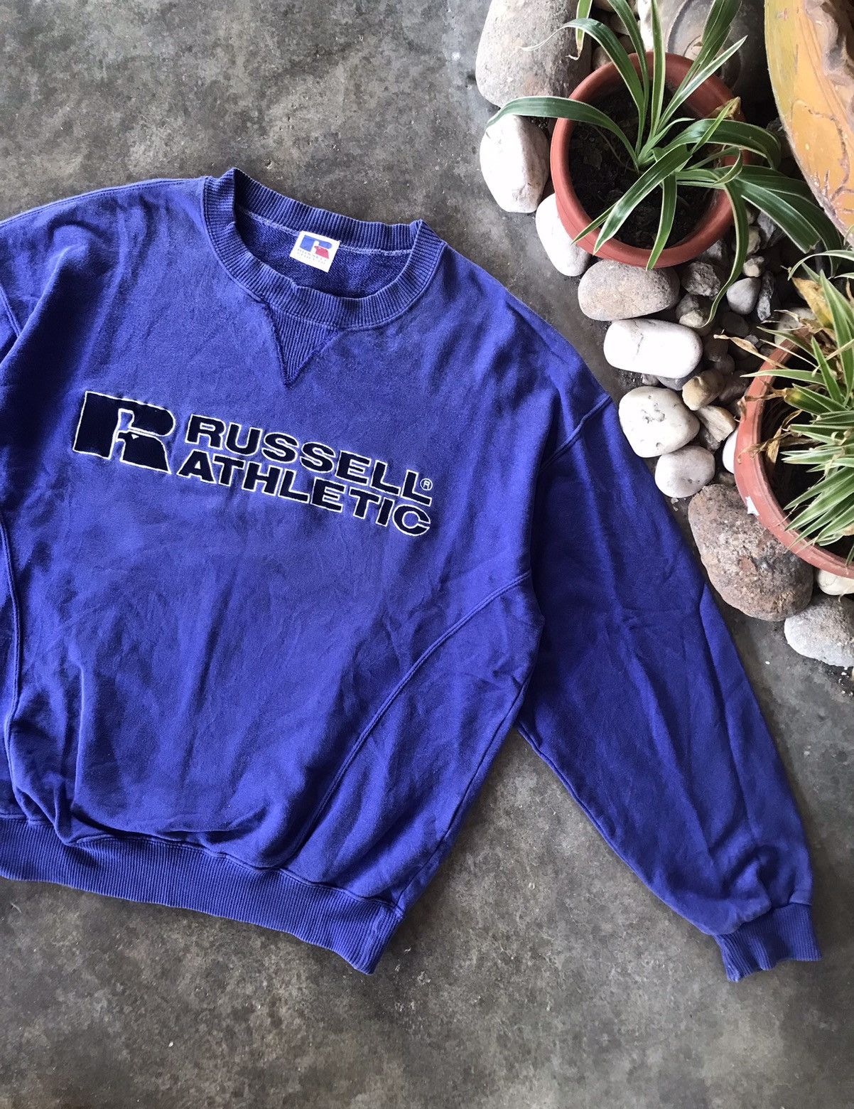 Russell Athletic × Vintage VTG Faded Russell Athletic Purple Spellout Size L / US 10 / IT 46 - 1 Thumbnail