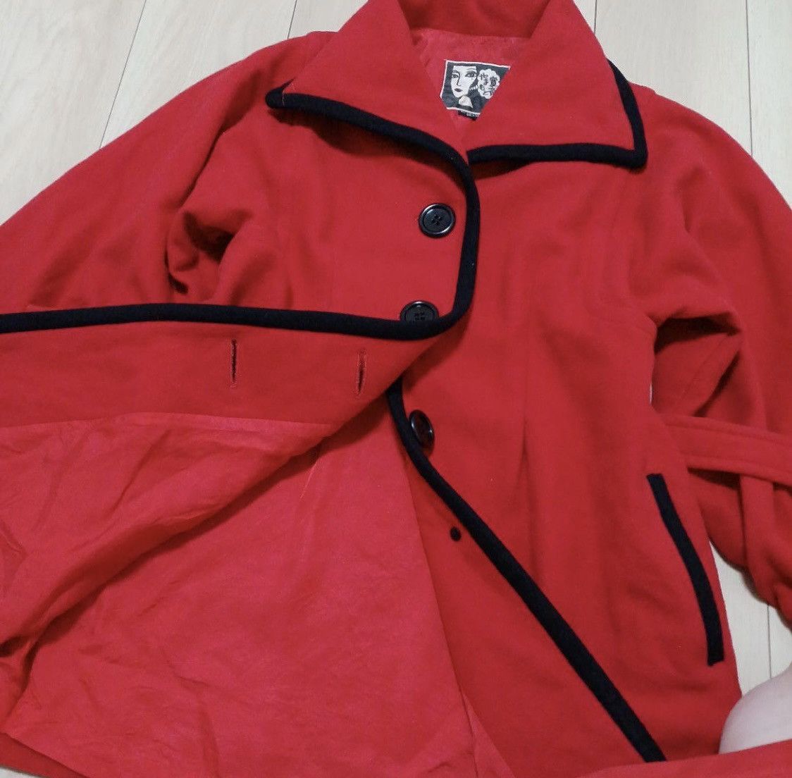 Kansai Yamamoto Rare 80s Kansai Yamamoto Face Tag Red Archive Coat Size ONE SIZE - 6 Thumbnail