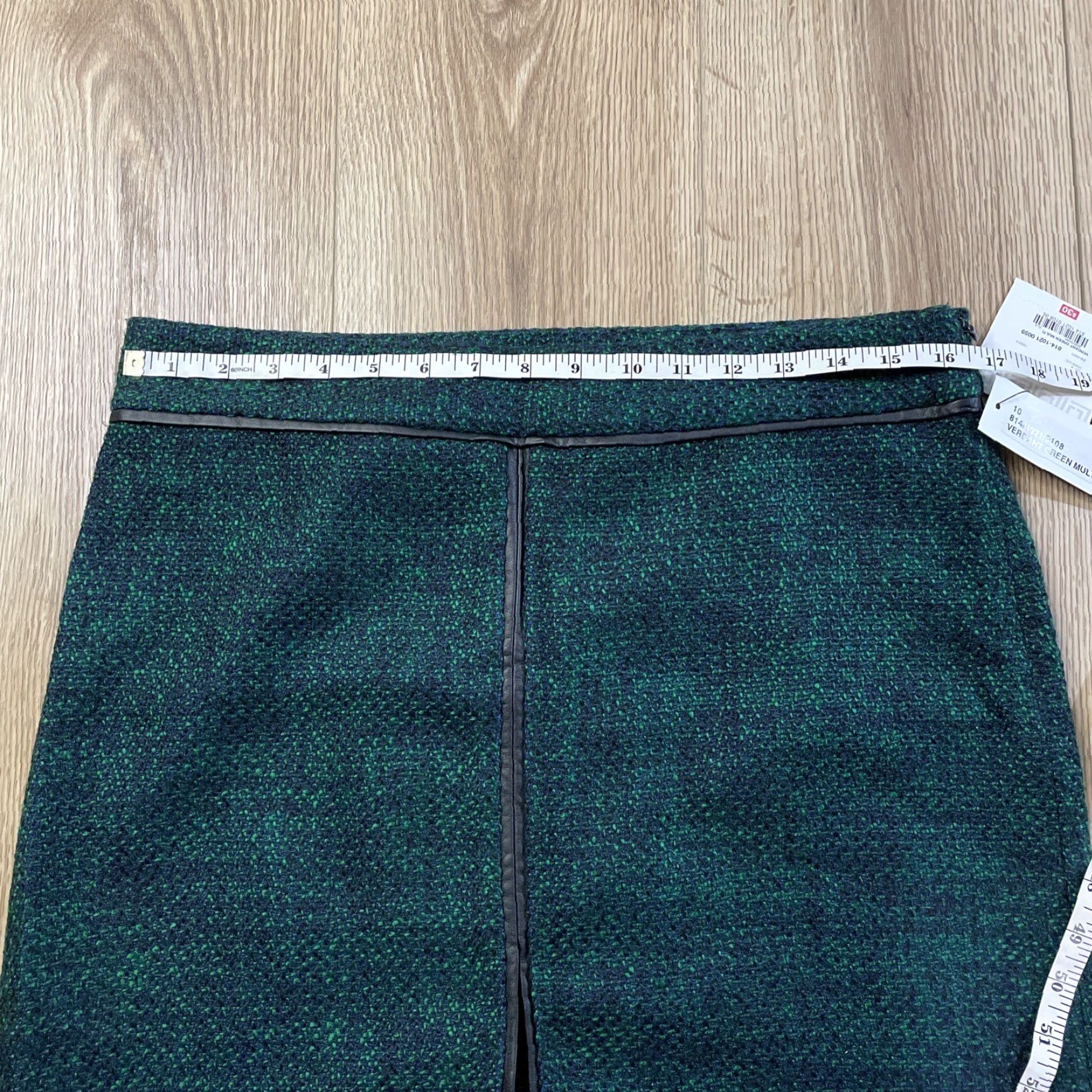 Liz Claiborne VINTAGE Liz Claiborne Skirt Women Knee-Length Pencil Lined Green 10 Side Zipper Front Slit Size 32" / US 10 / IT 46 - 3 Thumbnail