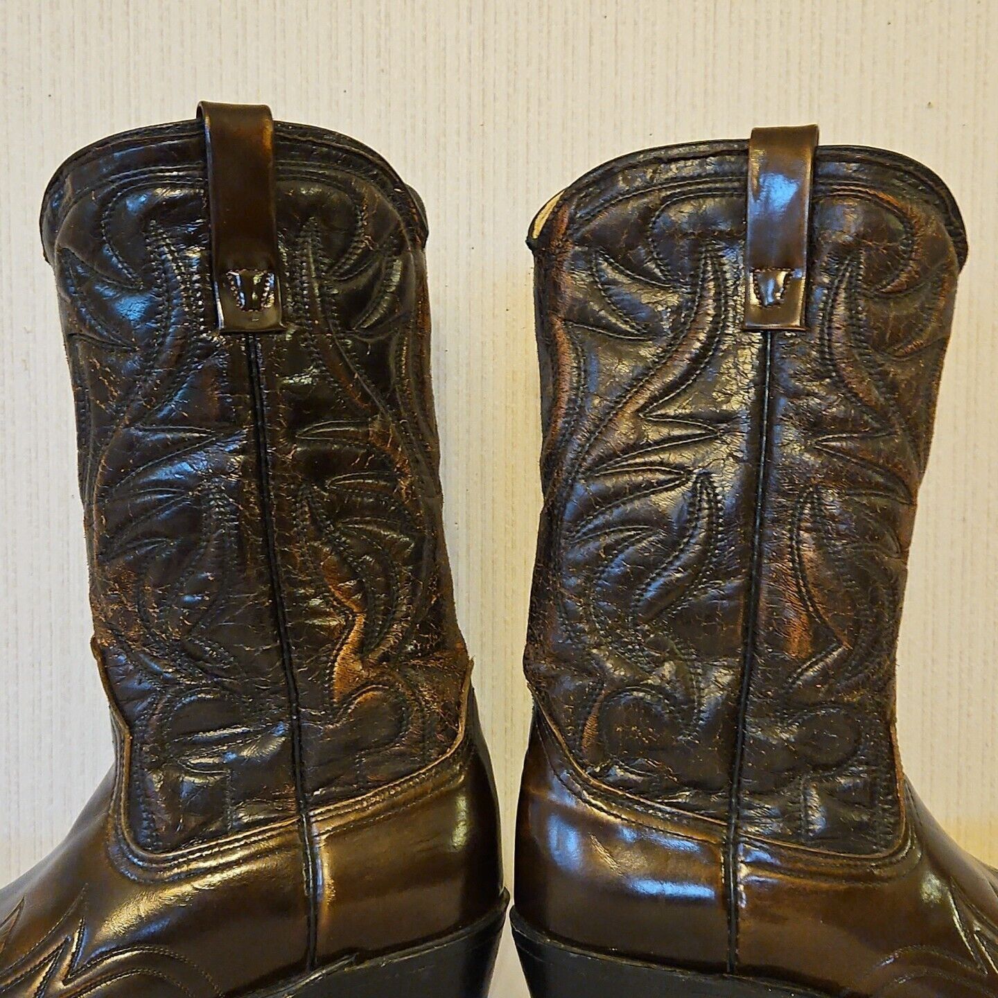 Hanover Hanover Western Boots Mens 9 D Brown Distressed Leather Cowb Size US 9 / EU 42 - 8 Thumbnail