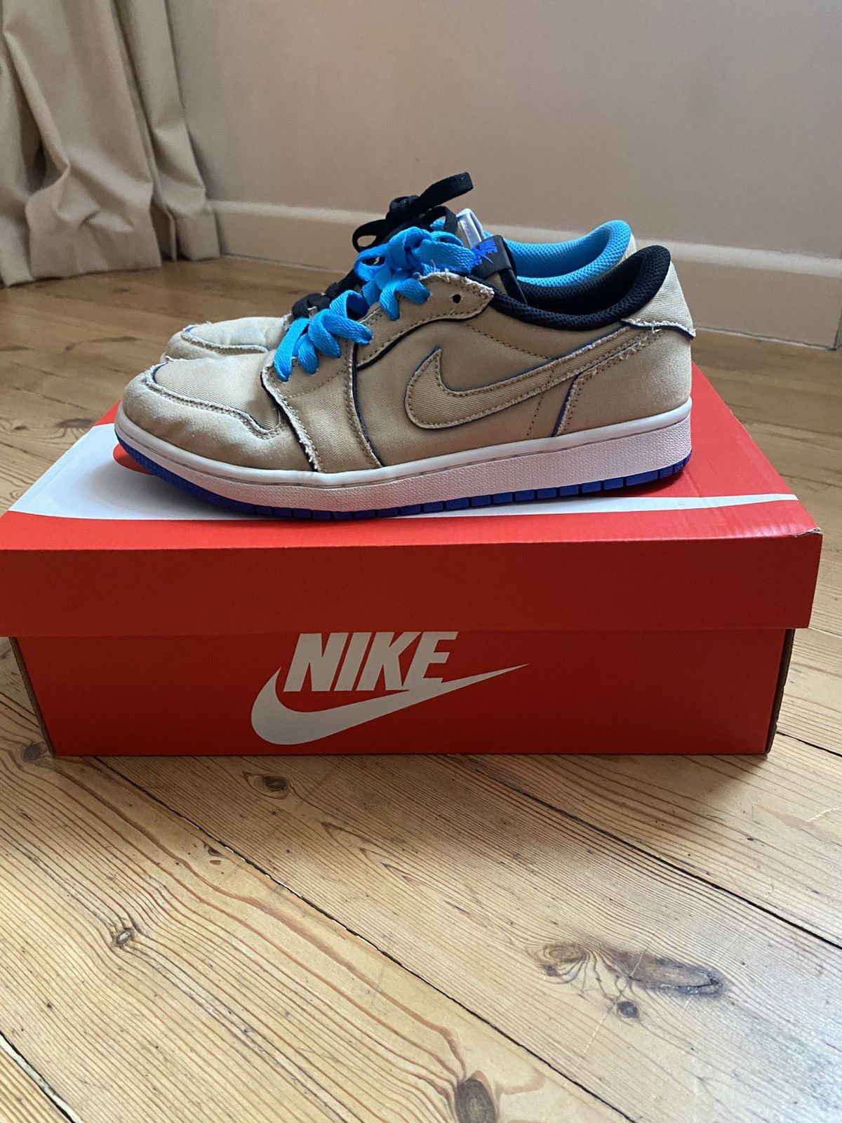 Nike Nike shoes low dunk Size US 6 / EU 39 - 1 Thumbnail