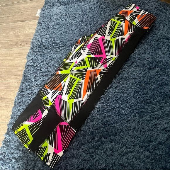 Fabletics Fabletics Black Orange pink green neon capri leggings Size 24" / US 00 / IT 34 - 1 Thumbnail