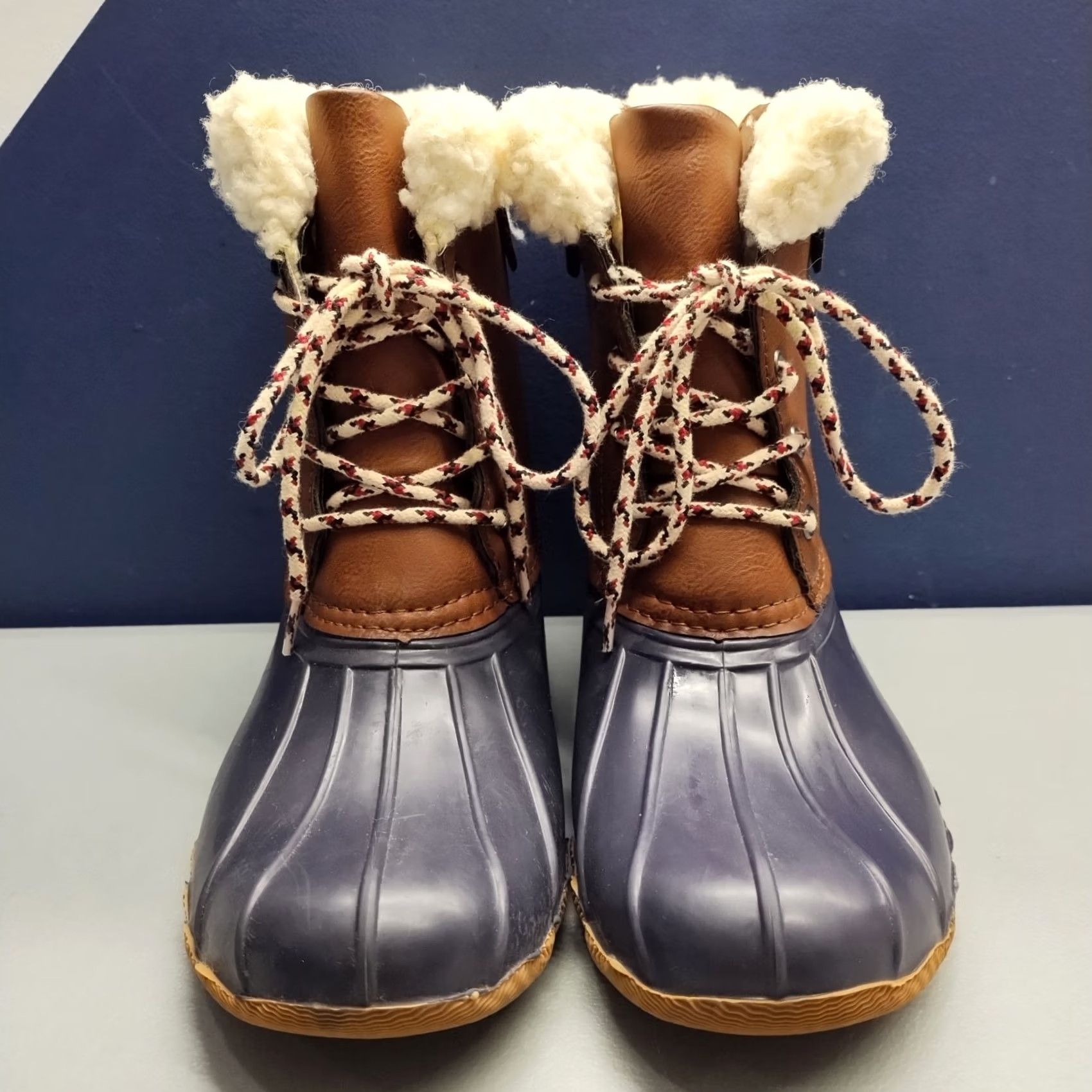 American Eagle Outfitters American Eagle Outfitters Duck Boots Womens US Size 7 Multi Waterproof Lace Up Casual Workwear Size US 7 / IT 37 - 2 Thumbnail
