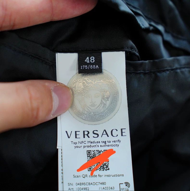 Versace Versace Main line Medusa LOGO spliced hoodie leather jacke Size US M / EU 48-50 / 2 - 3 Thumbnail