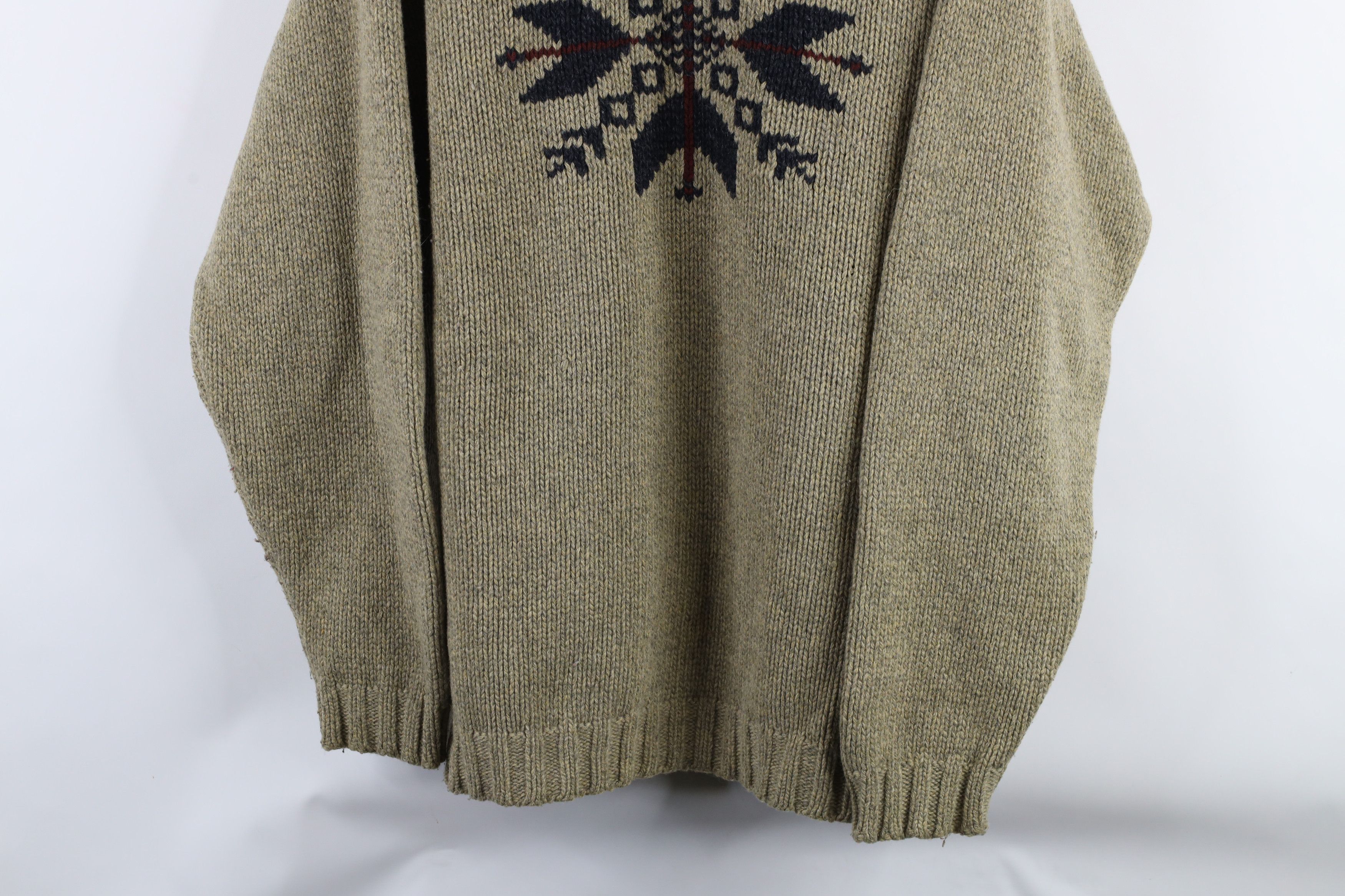 Abercrombie & Fitch × Vintage Vintage 90s Abercrombie & Fitch Wool Knit Snowflake Sweater Size US L / EU 52-54 / 3 - 3 Thumbnail