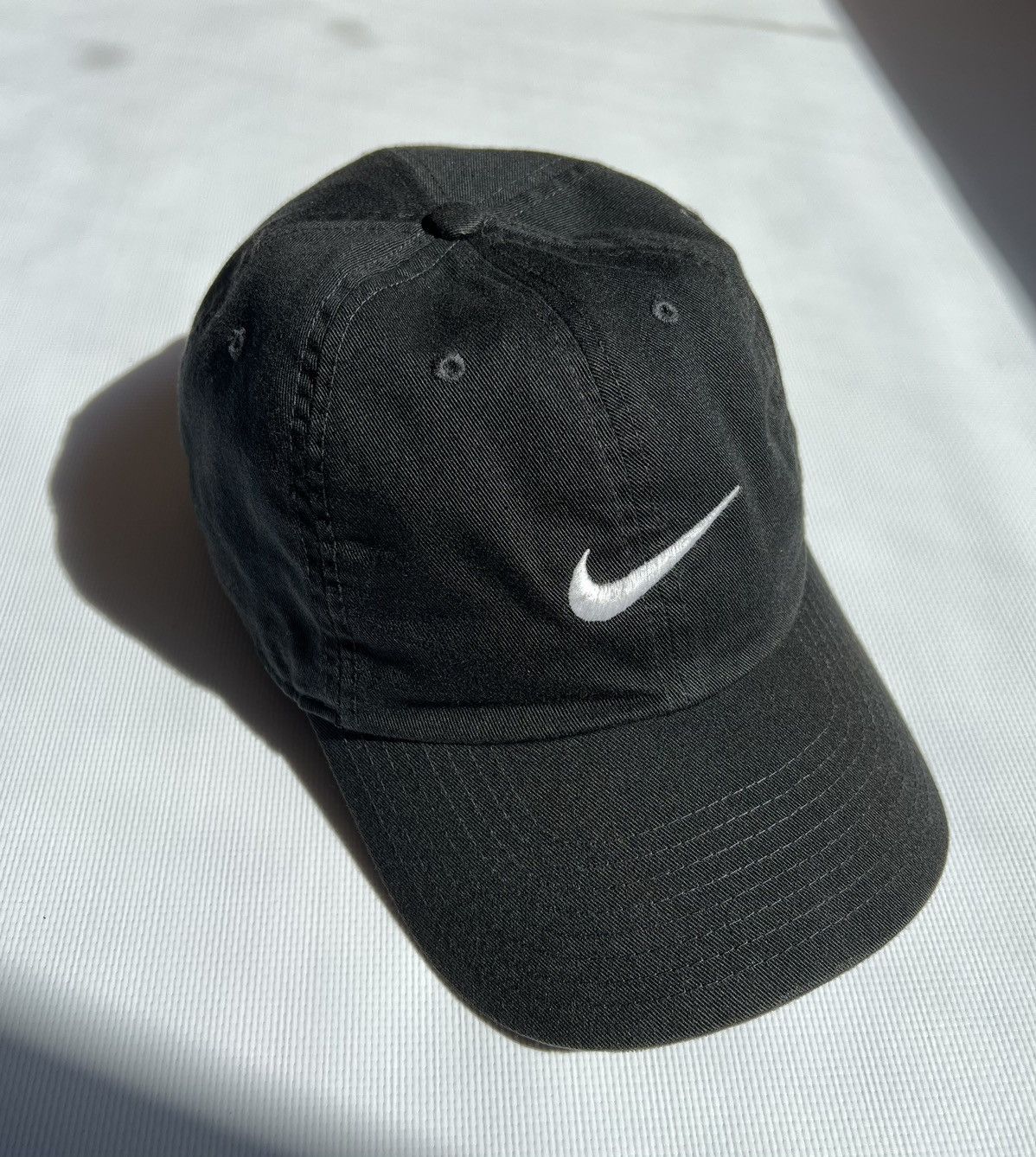 mens nike black cap