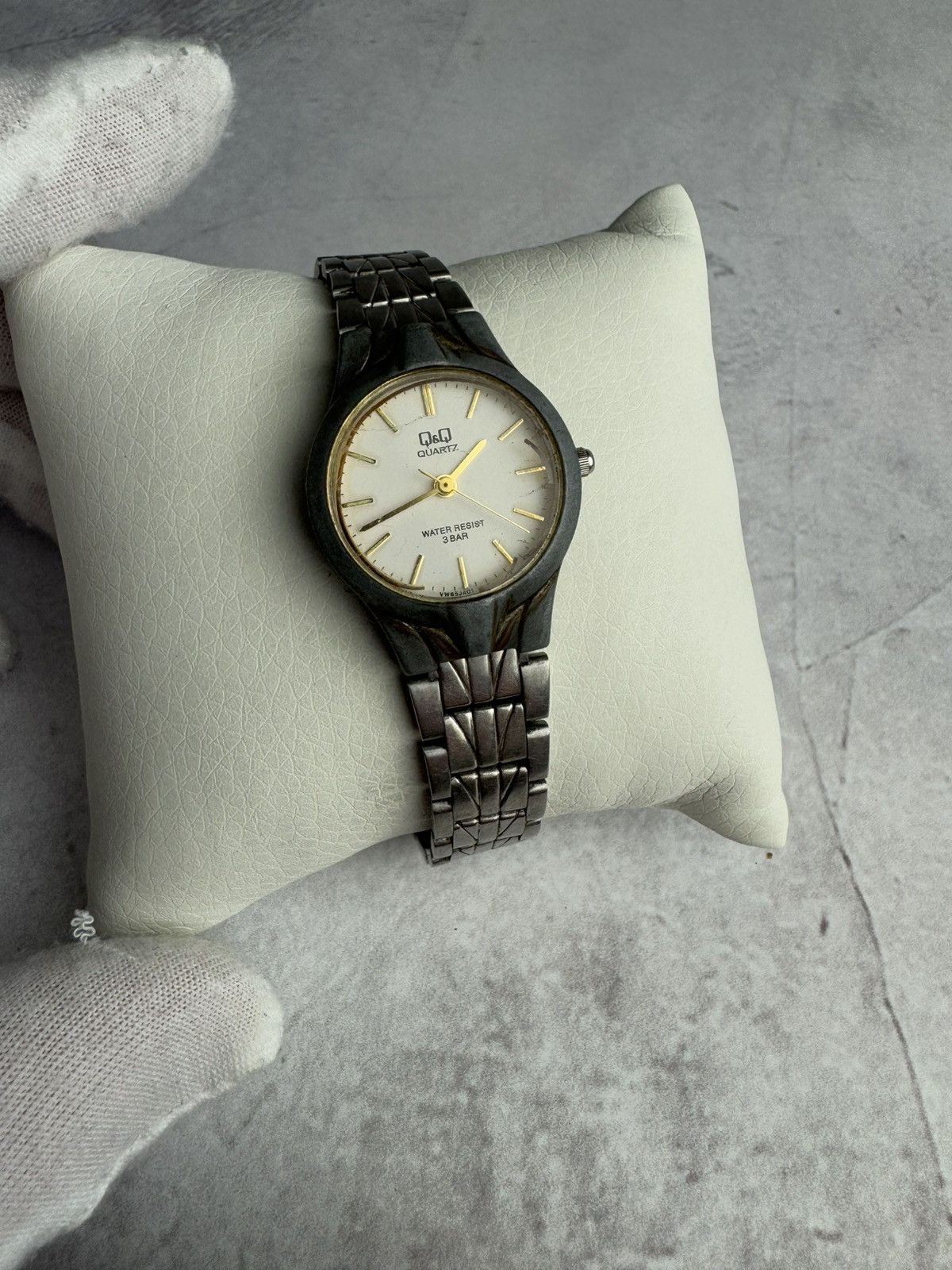 Japanese Brand × Vintage Q&Q Japanese Style Watch Vintage Size ONE SIZE - 1 Thumbnail