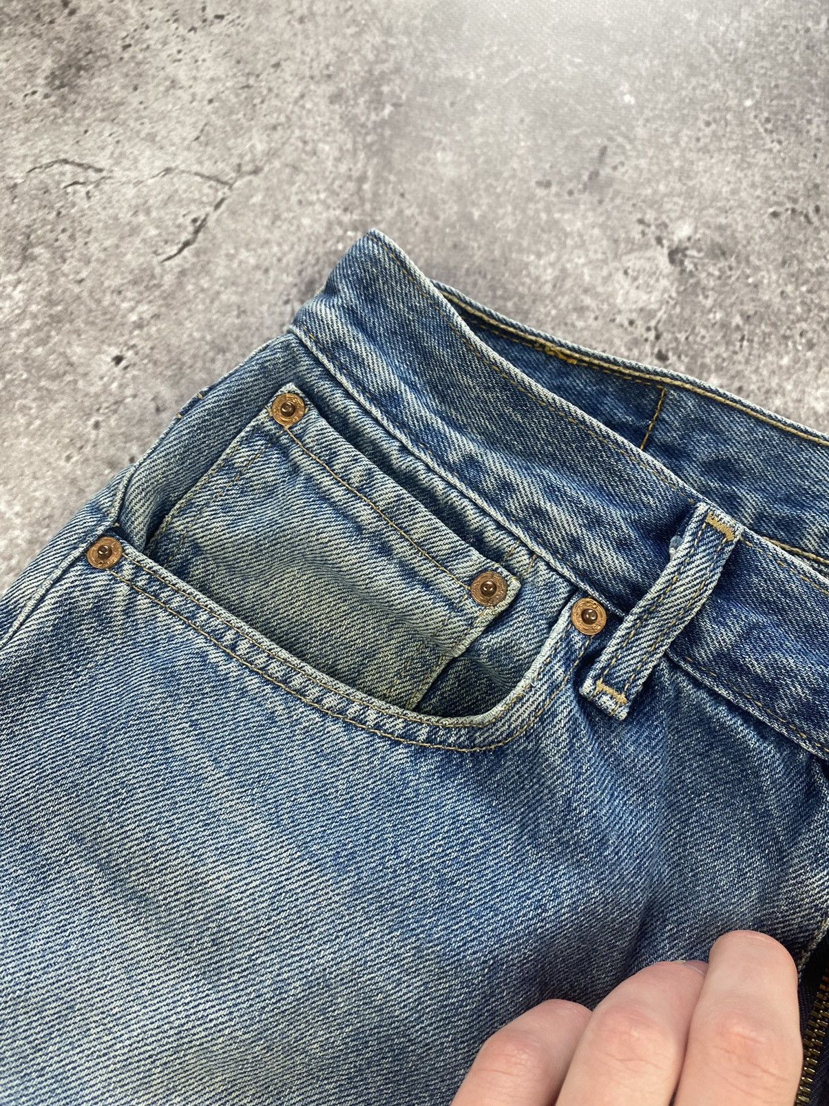Japanese Brand × Levi's × Vintage Vintage 90s Levi's 581 Washed Blue Denim Jeans size 31x30 Size US 31 - 7 Thumbnail