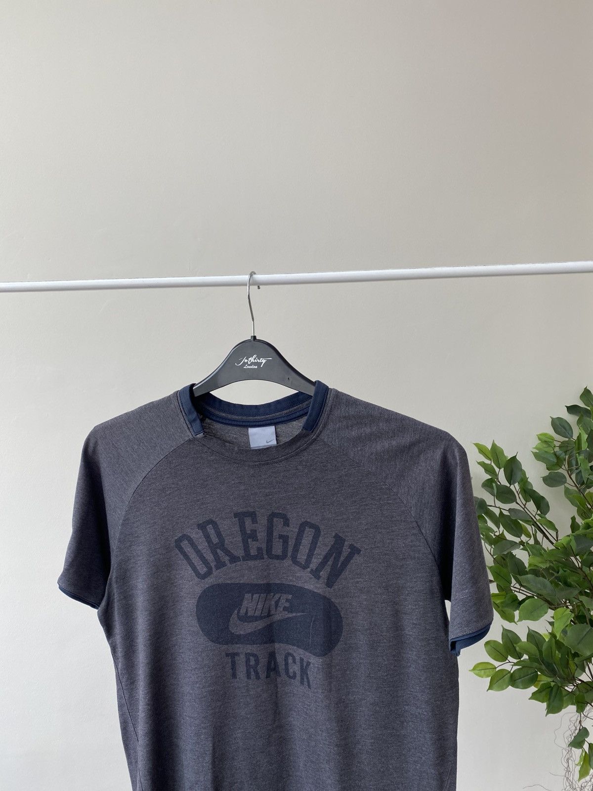 Nike × Vintage Vintage Nike Oregon T-Shirt Men’s Gray Athletic Size US M / EU 48-50 / 2 - 6 Thumbnail