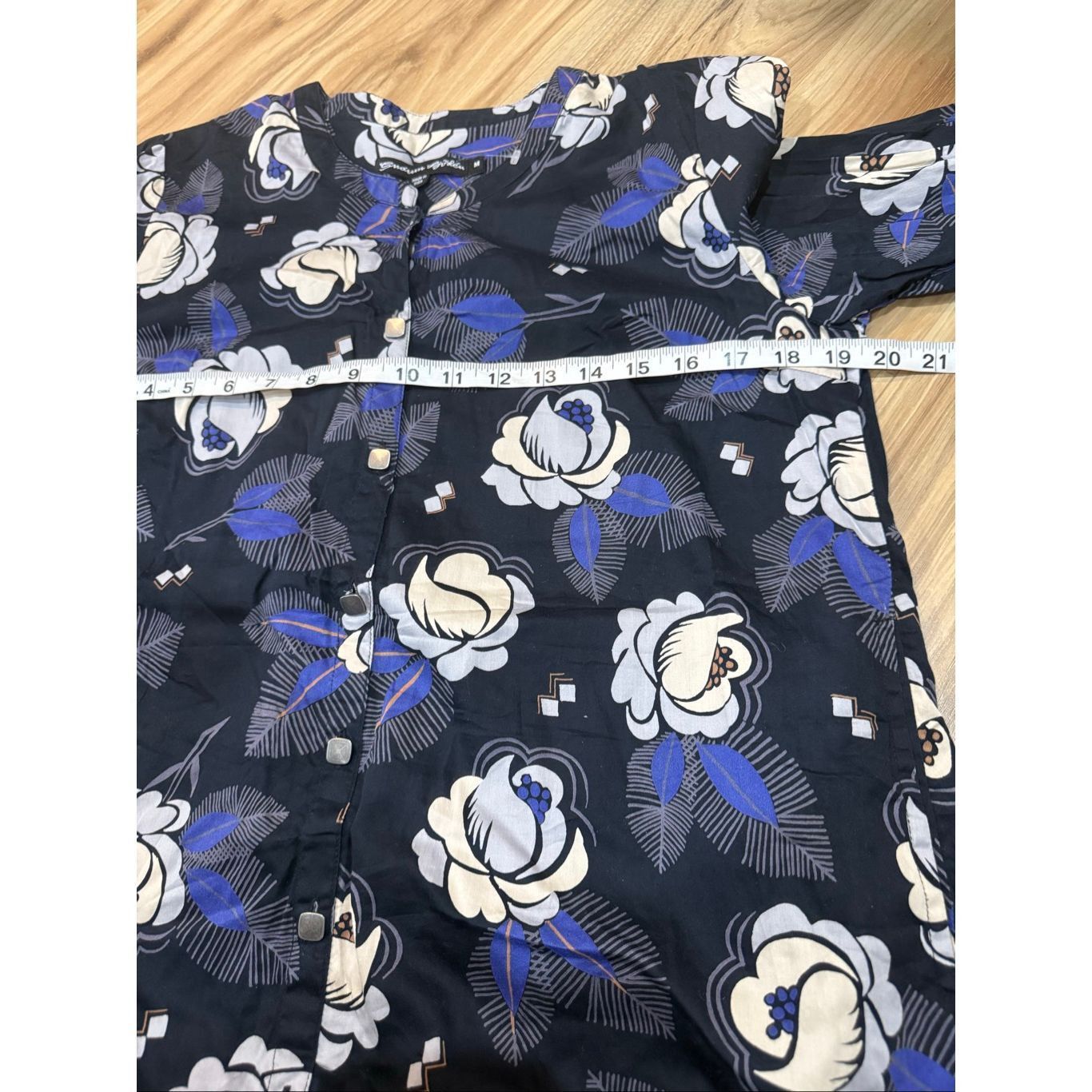 Guru Gudrun Sjoden Cotton Lightweight Floral button front blouse Size M / US 6-8 / IT 42-44 - 5 Thumbnail