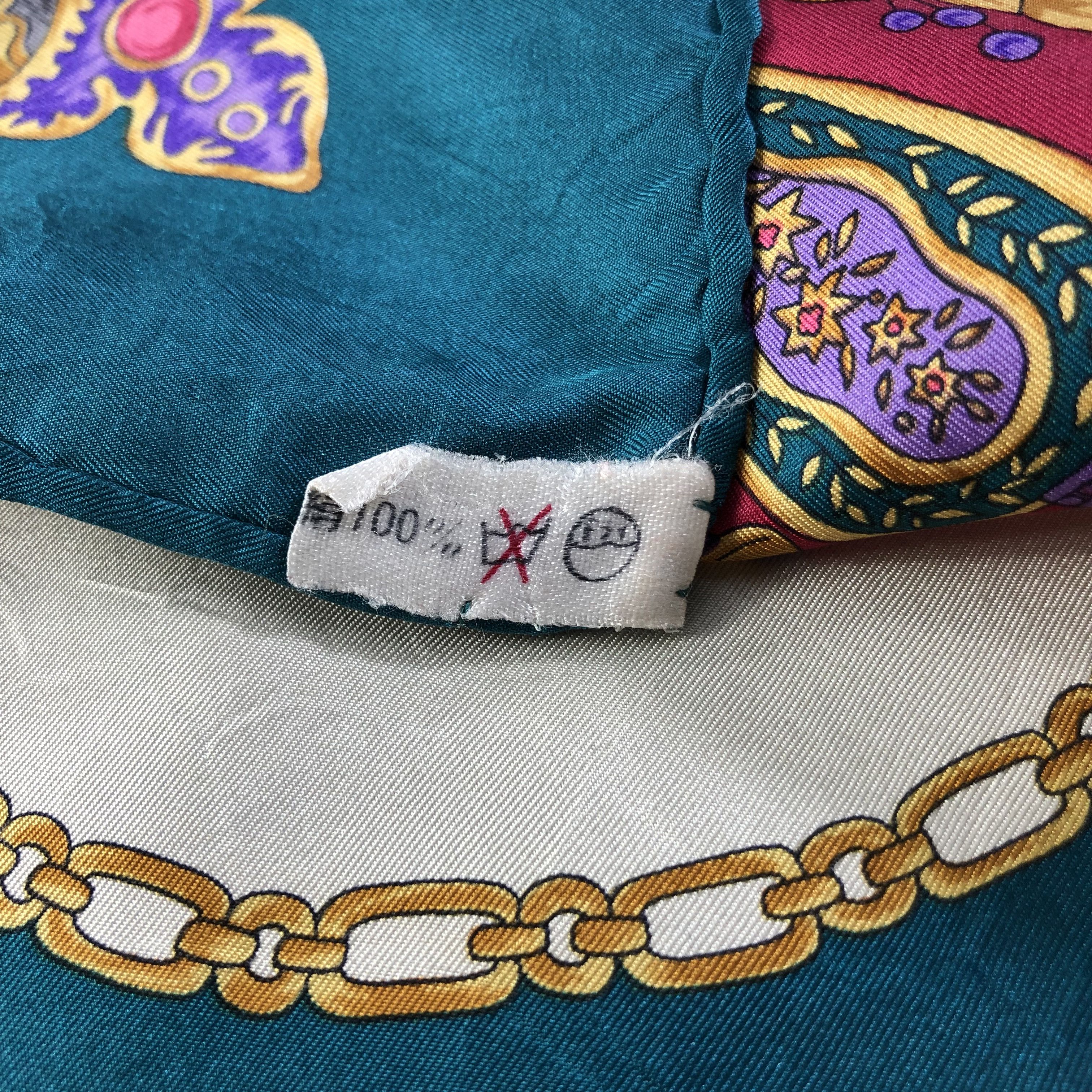 Vintage Vintage Luxury Crown Hand Rolled Silk Scarf M676 Size ONE SIZE - 5 Thumbnail