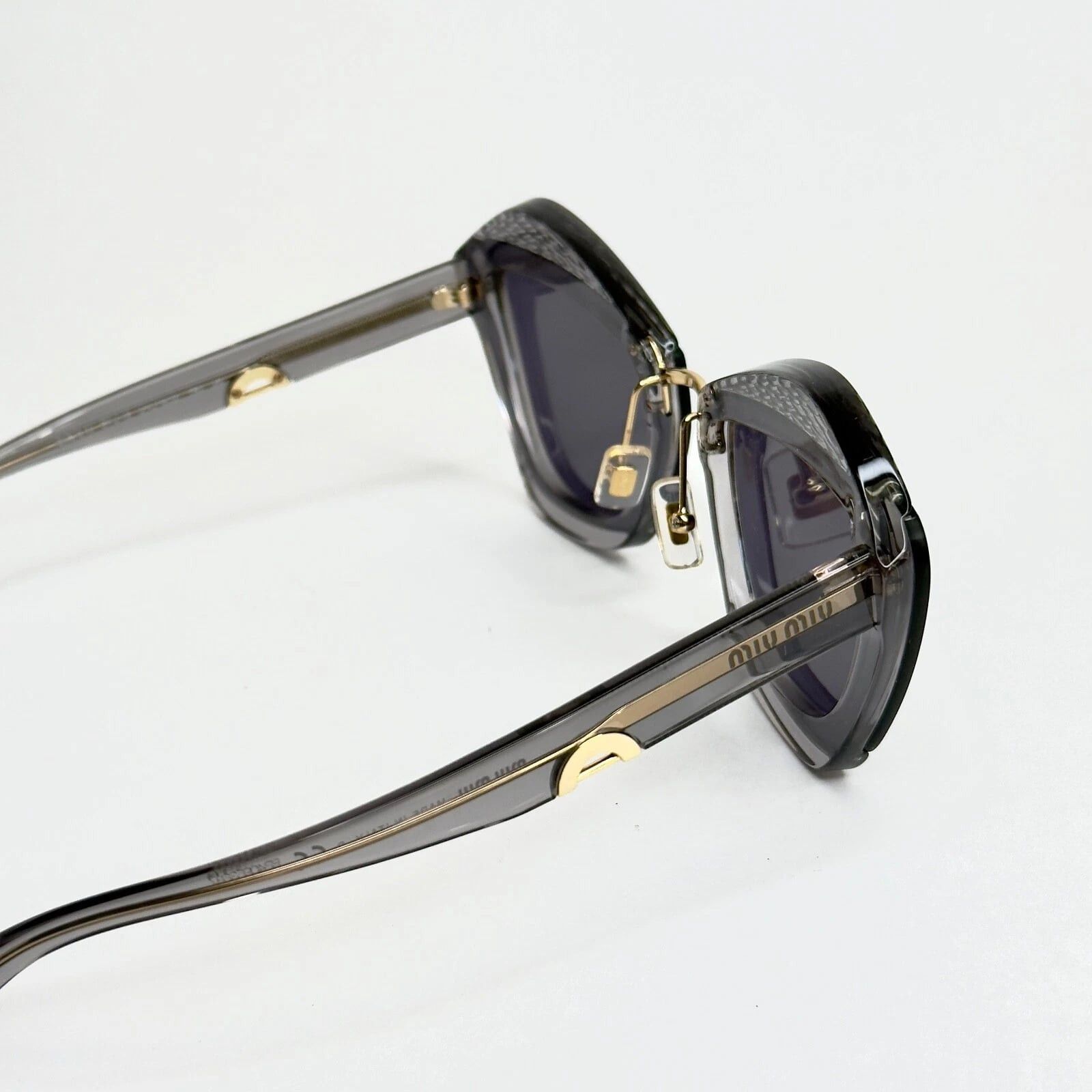Miu Miu MIU MIU CHARM MU01XS Crystal Gray Geometric Luxury 01X 01XS Size ONE SIZE - 4 Thumbnail