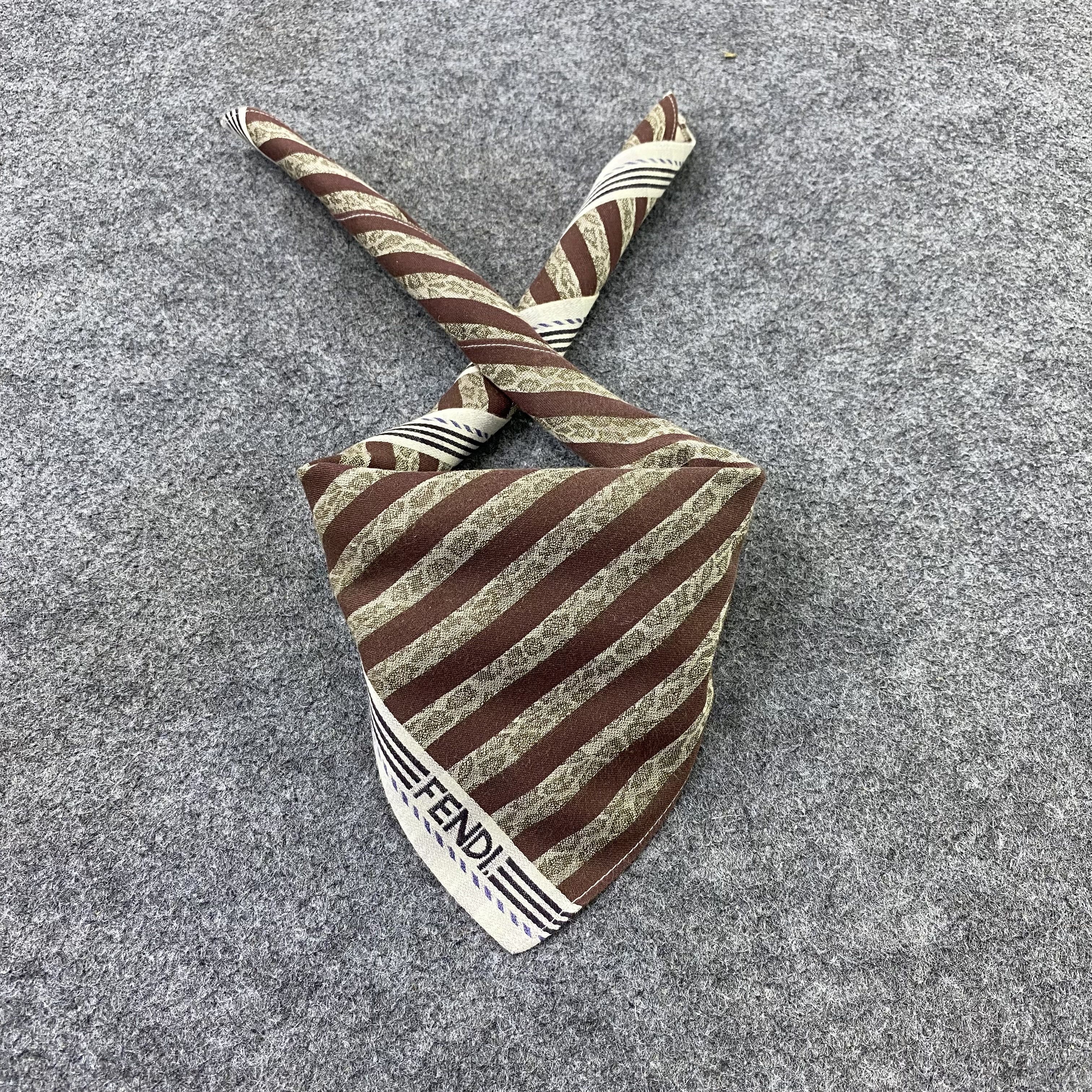Fendi Fendi Handkerchief Neckerchief Bandana-B1841 Size ONE SIZE - 2 Thumbnail