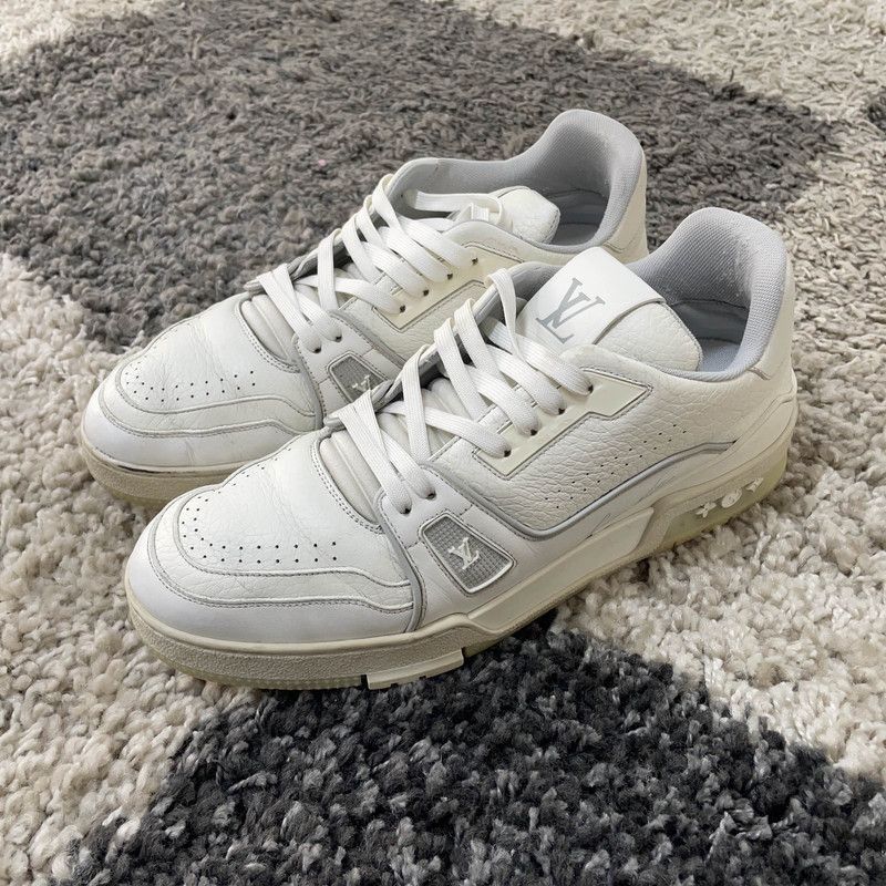 Louis Vuitton Louis Vuitton Trainer Low-Top Sneakers in White - Size US 8 / EU 41 - 1 Thumbnail