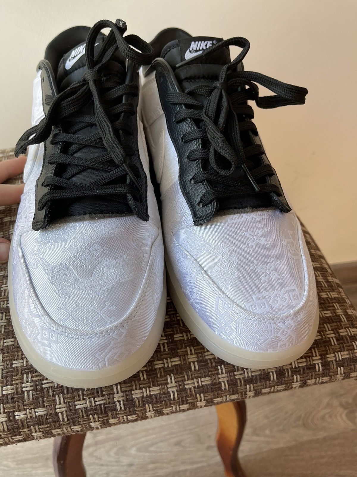 CLOT × Nike Nike Dunk Low x CLOT x Fragment Design White Silk 20th sz 12 Size US 12 / EU 45 - 4 Thumbnail