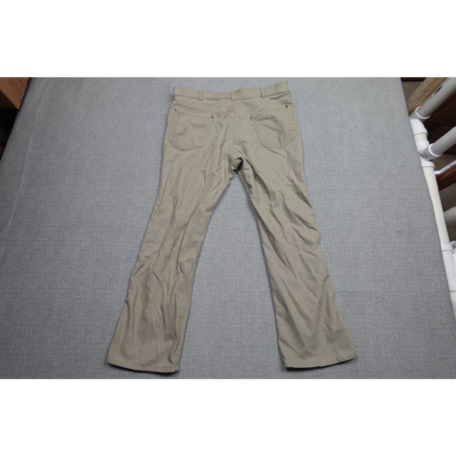 Levi's VINTAGE Levi's Pants Men 40x30 Beige Slacks Wide-Leg Retro Red Batwing Levi's 513 Chino Denim Style Pants Mens Size US 40 / EU 56 - 4 Thumbnail