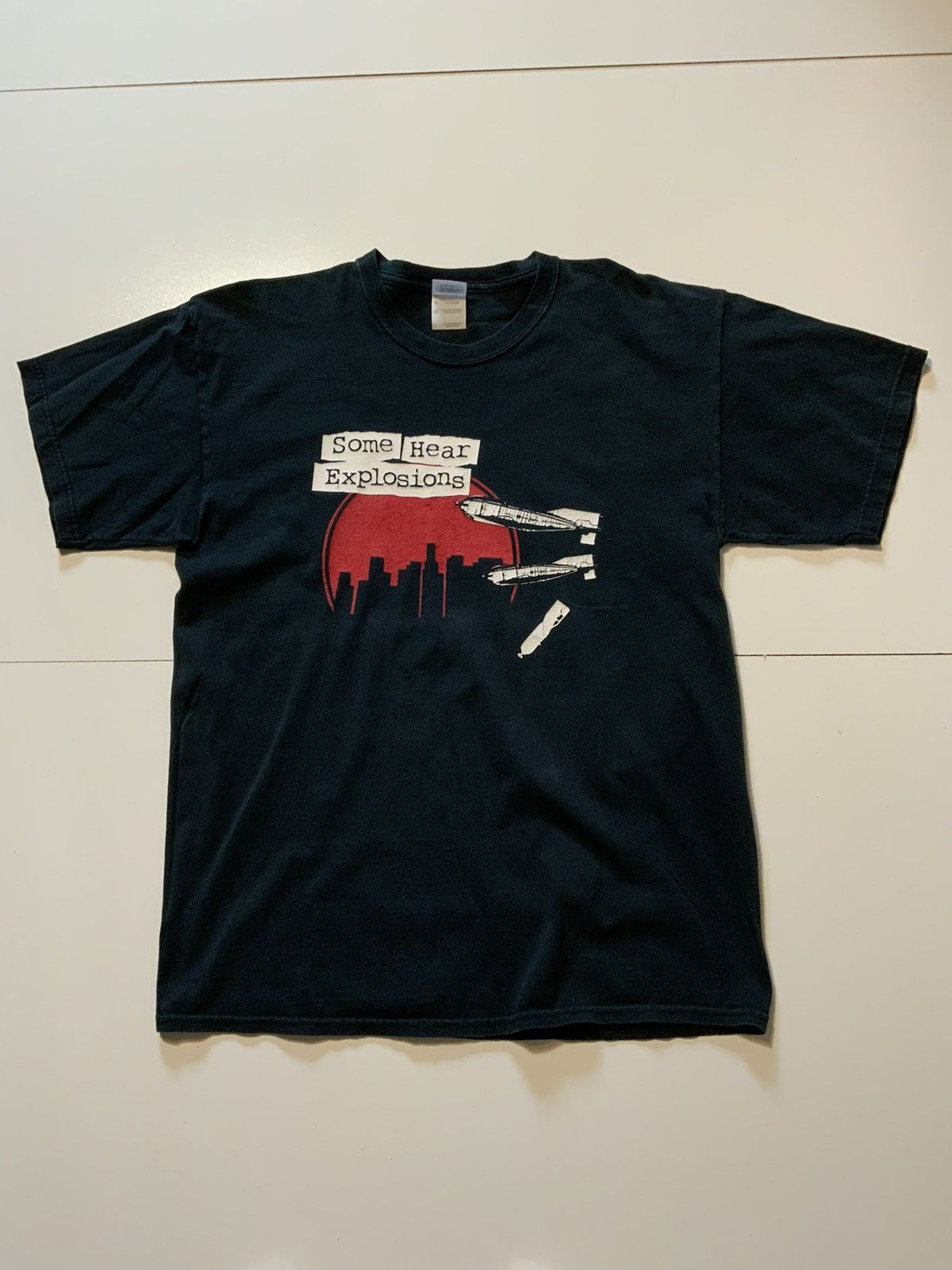 Band Tees Some Hear Explosions Rock Band Graphic Crewneck T-Shirt Size US L / EU 52-54 / 3 - 1 Thumbnail