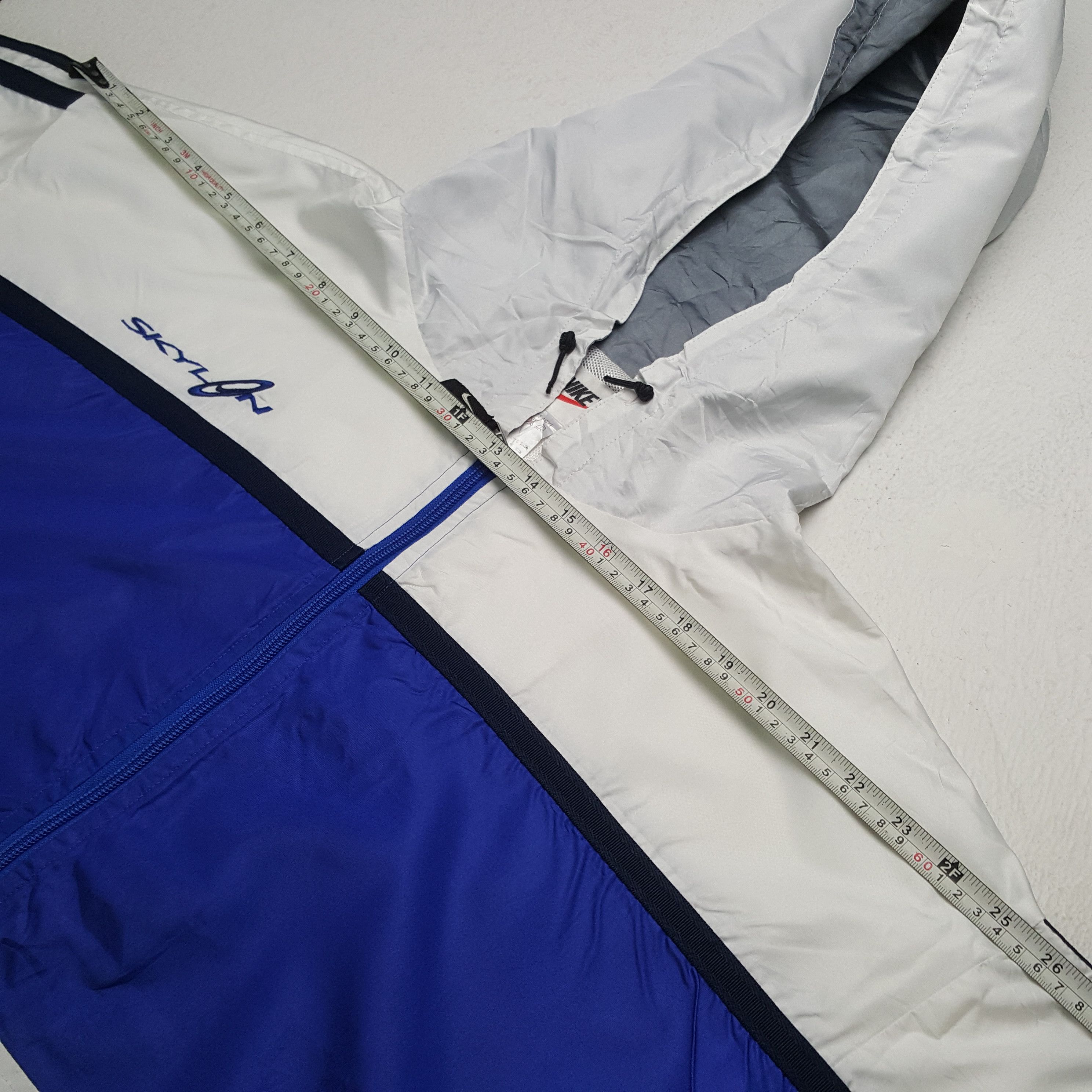 Nike × Vintage Vintage NIKE American Sportswear Windbreaker Hoodies C290N34 Size US XL / EU 56 / 4 - 5 Thumbnail