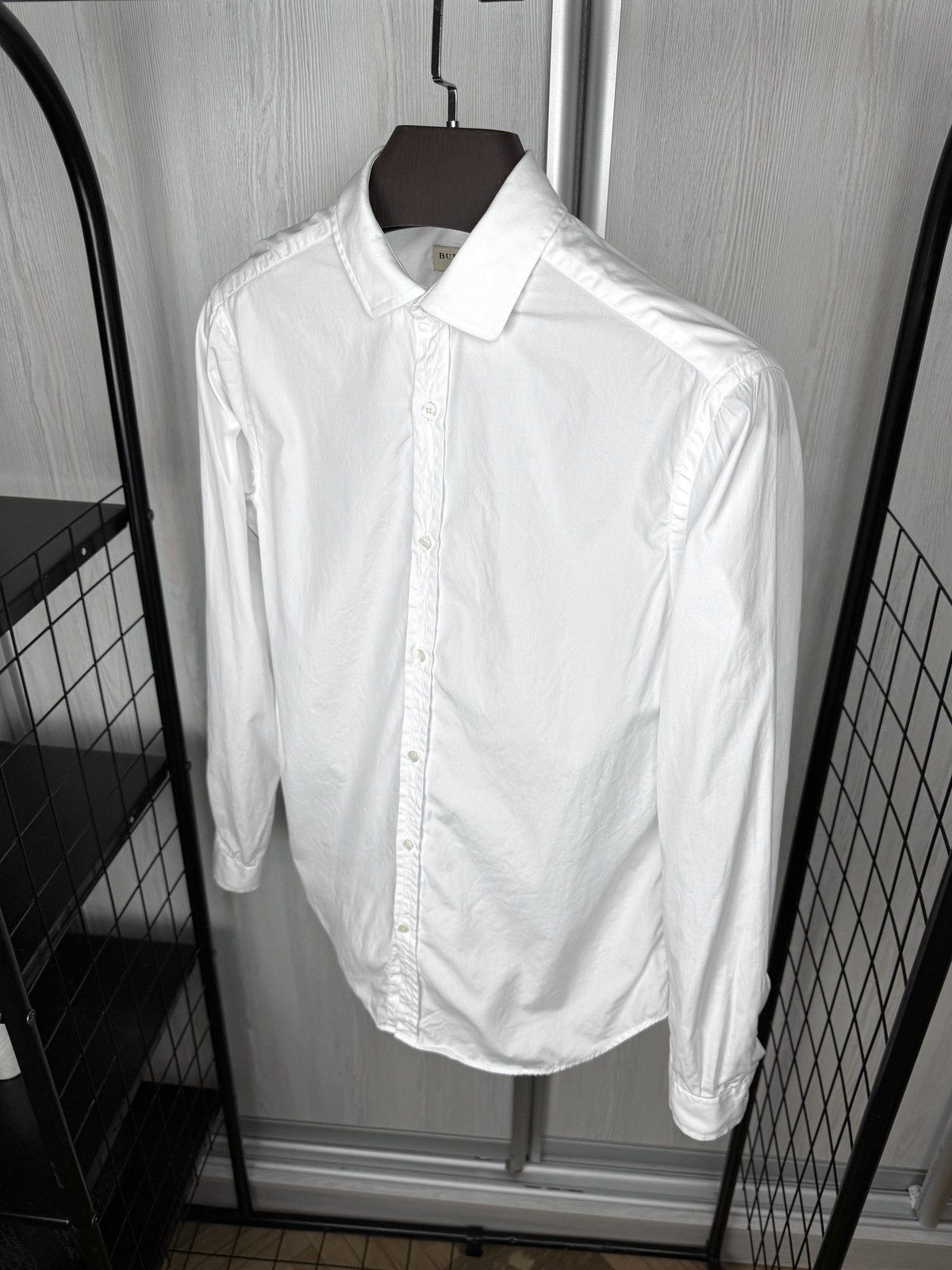 Burberry Burberry London Modern fit white long sleeve shirt sz 15 38 Size US S / EU 44-46 / 1 - 6 Thumbnail