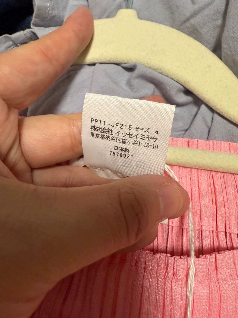 Issey Miyake Issey Miyake size:4 Light pink pleated trousers Size 31" - 5 Thumbnail