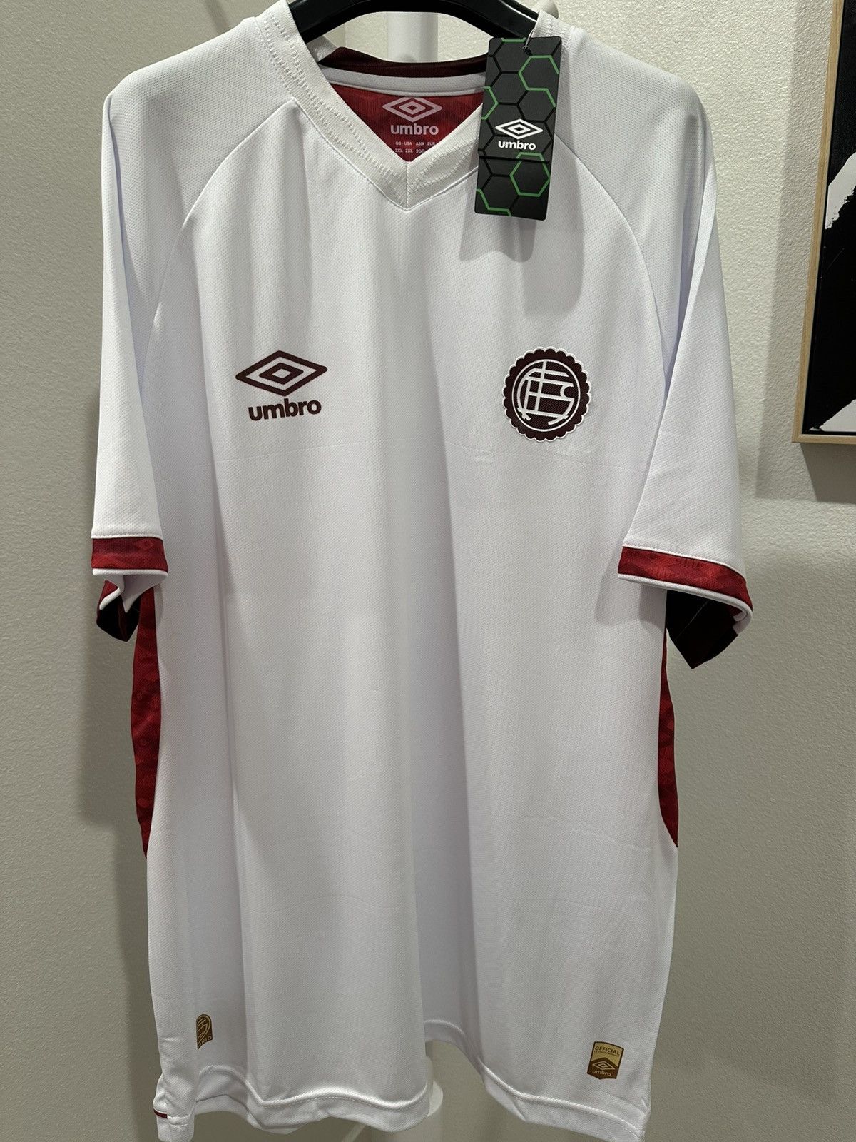 Umbro 2024-25 Club Atletico Lanús Marcelino Moreno Soccer Jersey Size US XL / EU 56 / 4 - 2 Thumbnail