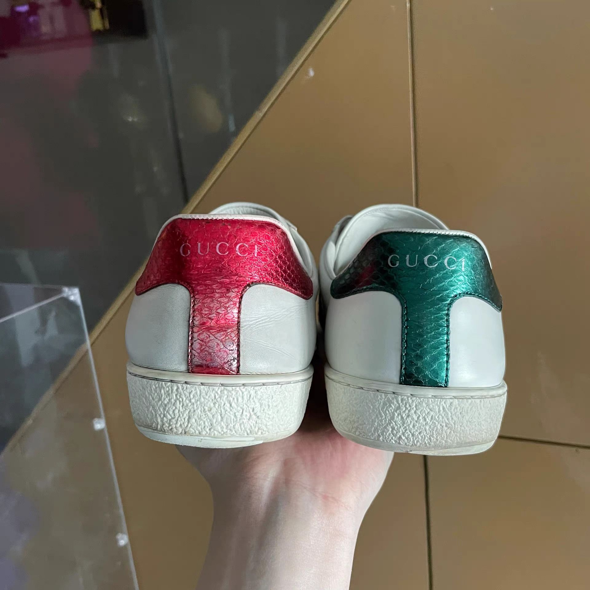Gucci Gucci Ace Bee Sneakers Size US 8.5 / EU 41-42 - 2 Thumbnail