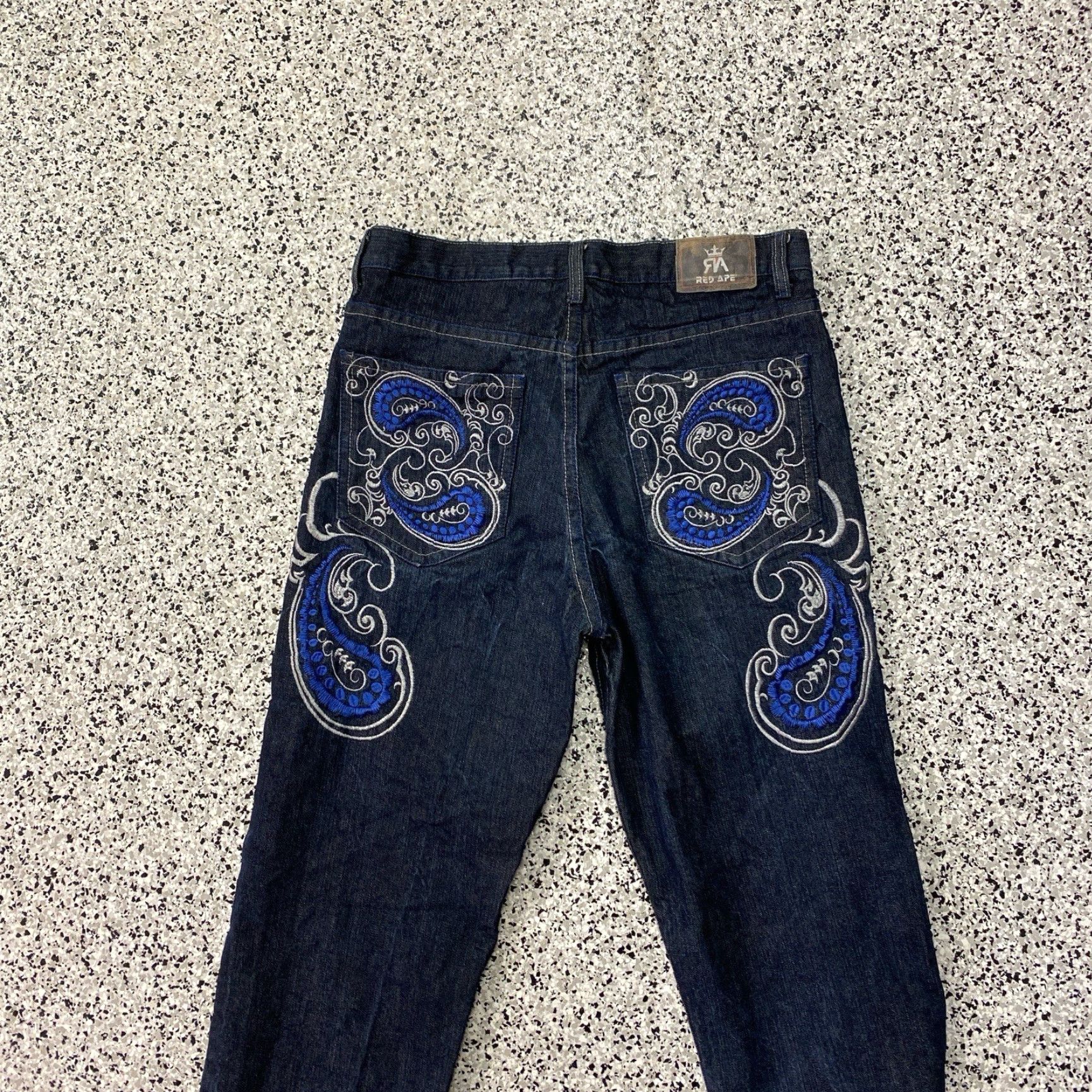 Vintage VINTAGE Red Ape Jeans Baggy Y2K Embroidered Jeans Wide-Leg 38 Blue EUC Mens Jeans Size US 38 / EU 54 - 5 Thumbnail