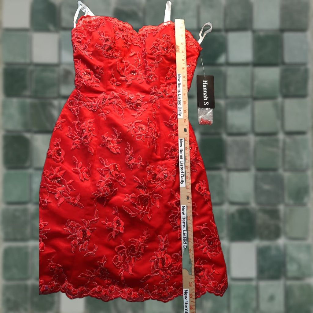 Vintage Hannah S Dress Strapless Red Beaded Ball Gown Womens Size 2 Polyester Long Party/Cocktail Size XS / US 0-2 / IT 36-38 - 1 Thumbnail