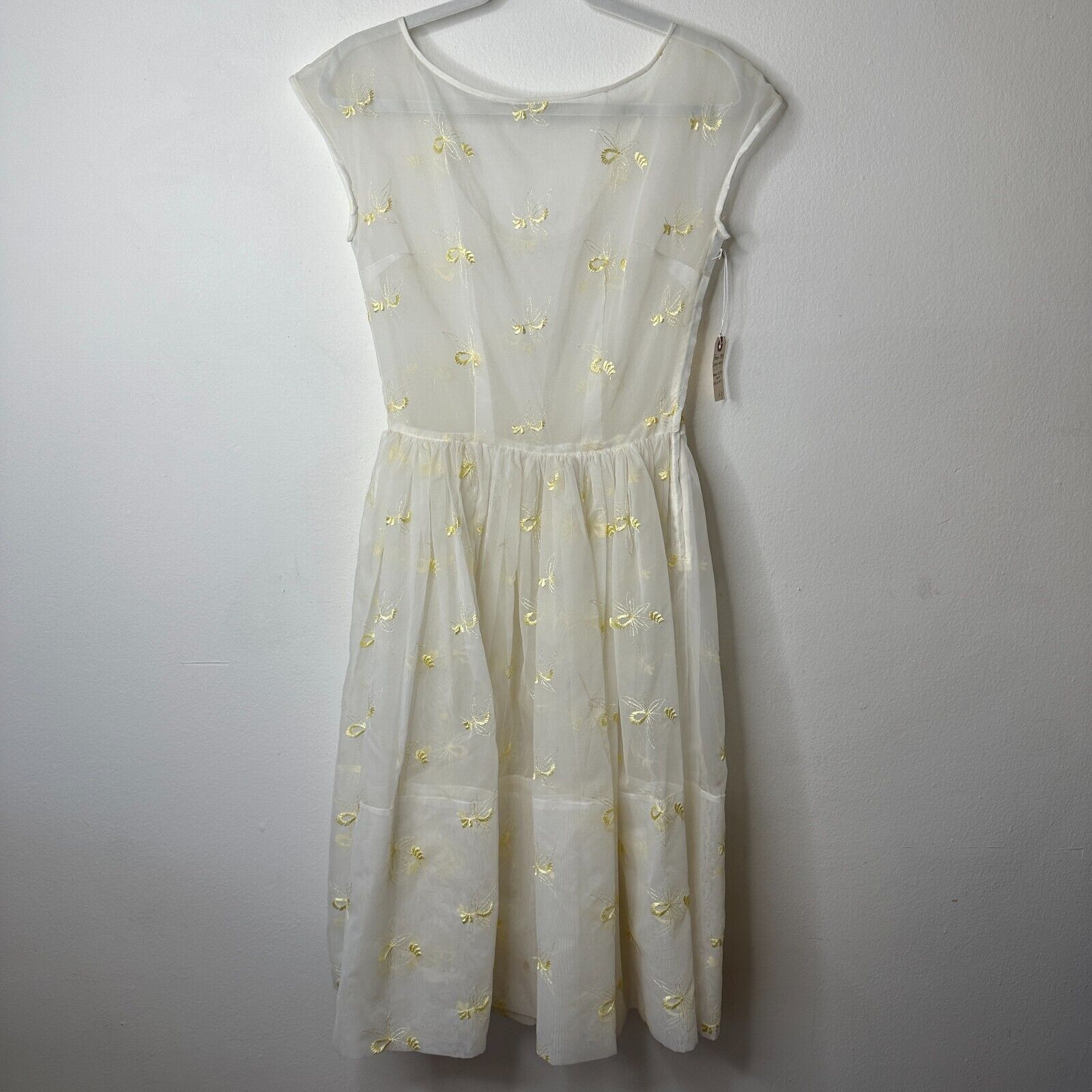 Vintage VINTAGE 50s Pale Yellow Floral Embroidered Sleeveless Dress Size S / US 4 / IT 40 - 14 Thumbnail