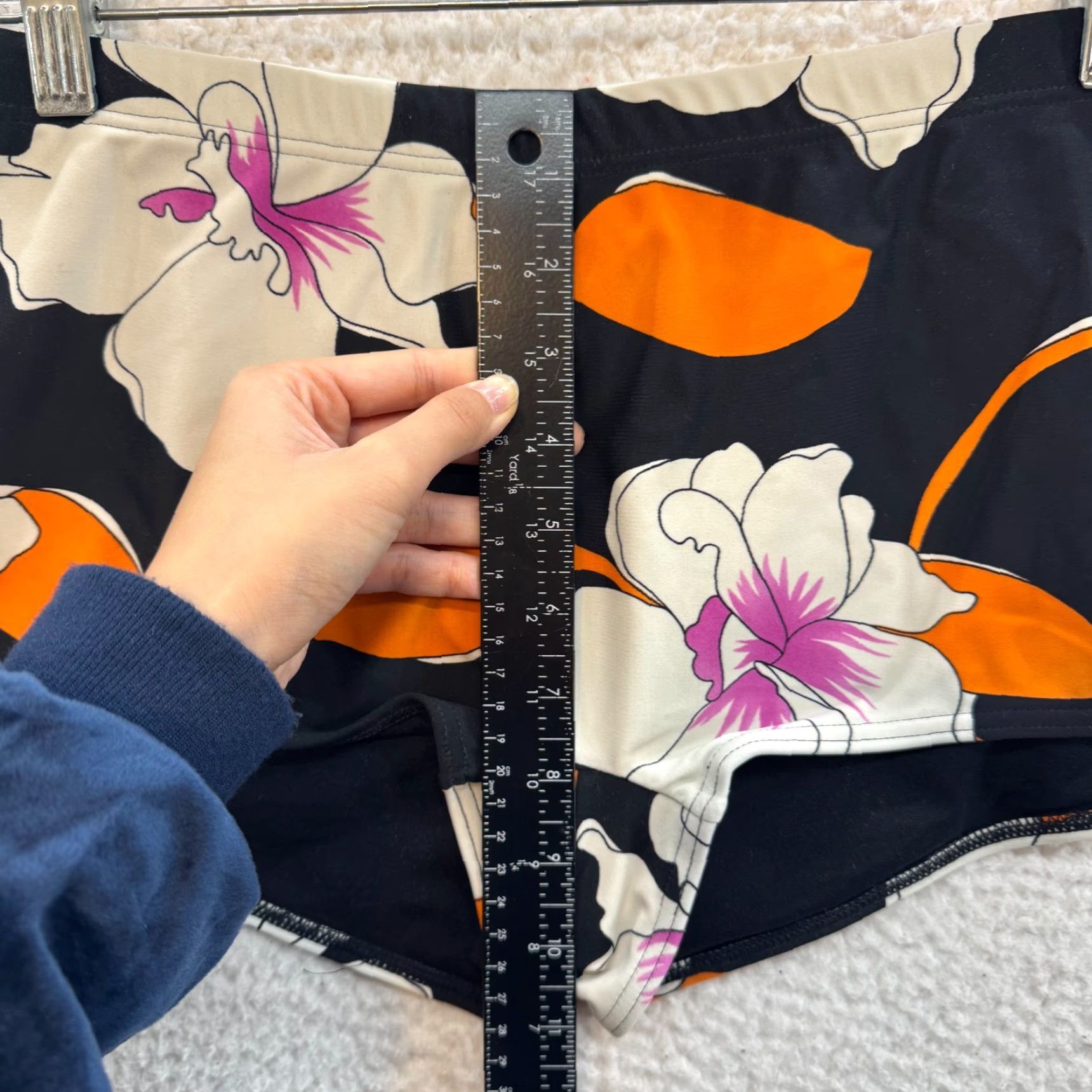 Vintage VINTAGE Swim Shorts 10 Large Black Orange Floral Swimsuit Bathing Suit Size 32" / US 10 / IT 46 - 4 Thumbnail