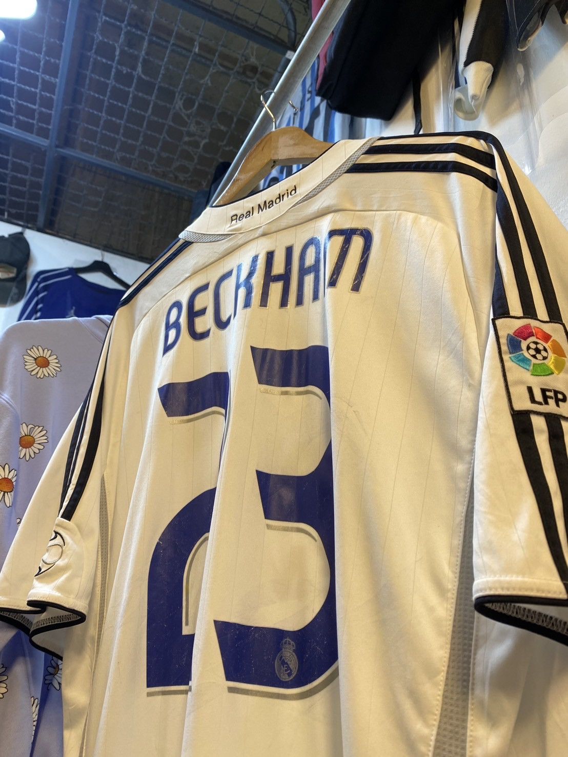 2006-2007 Real Madrid Home Kit BECKHAM 23