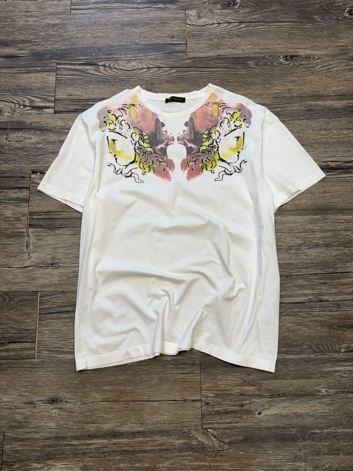 Versace Versace Paint Splattered Graphic Tee Size US XXL / EU 58 / 5 - 1 Thumbnail
