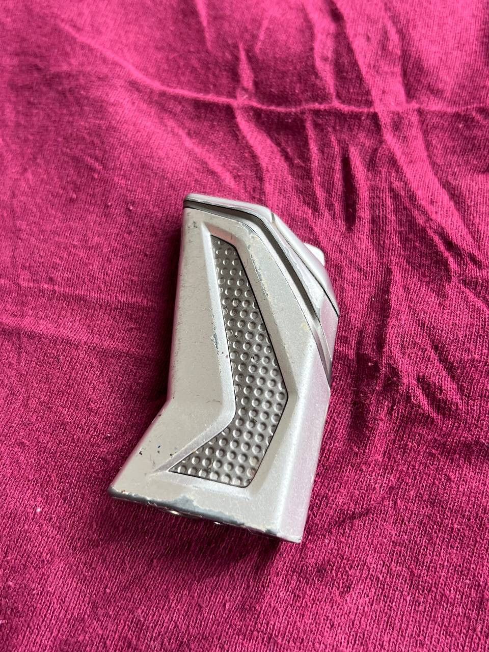 Marlboro Y2K ELEGANCE MARLBORO GEOMETRIC METAL PUNK ROCK LIGHTER Size ONE SIZE - 2 Thumbnail