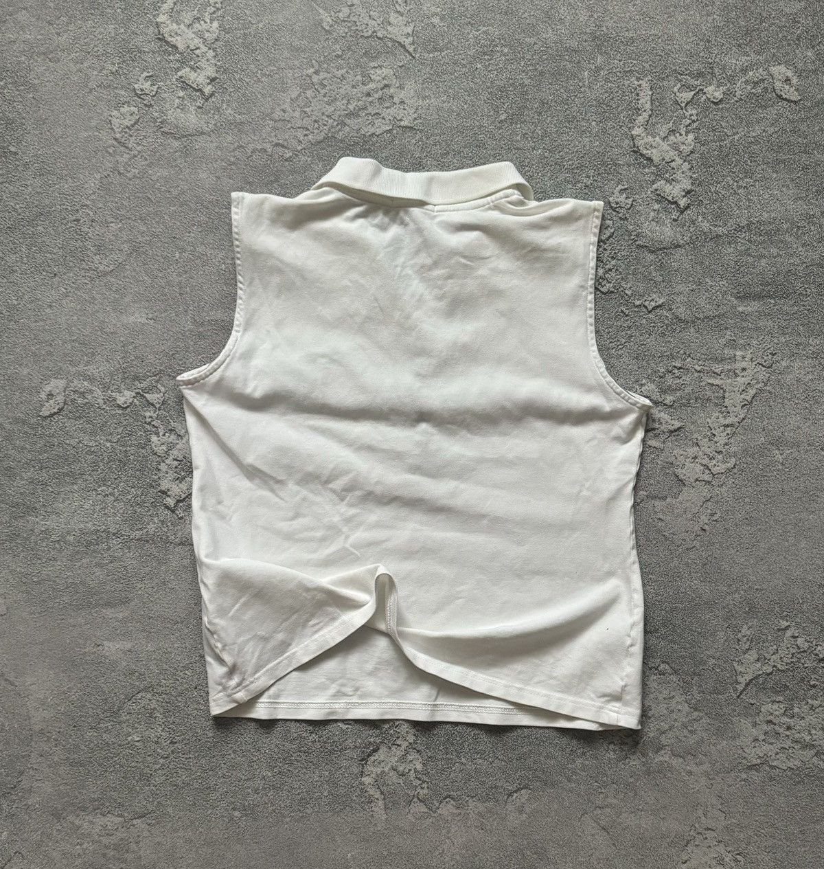 Burberry × Vintage Burberry XL Wmns white polo tank sleeveless tee T-shirt Size L / US 10 / IT 46 - 11 Thumbnail