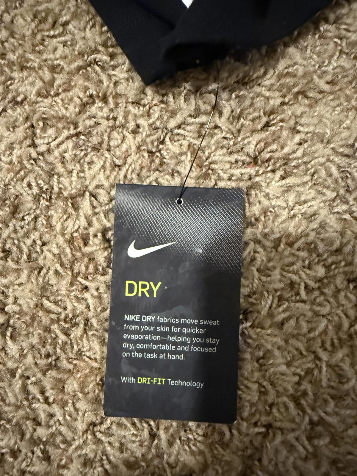Nike RARE Nike Men’s Rafa 20 Clenched Fists For 20th Grandslam Black T-Shirt Size US M / EU 48-50 / 2 - 7 Thumbnail
