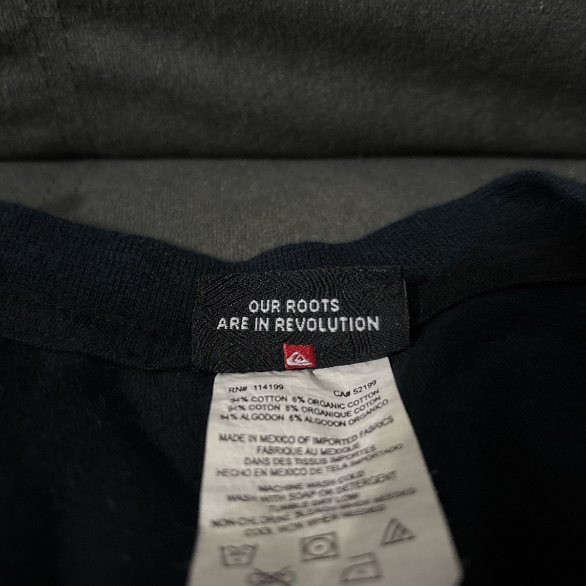 Quiksilver Y2K vintage Quiksilver tee all over graphic Size US L / EU 52-54 / 3 - 4 Thumbnail