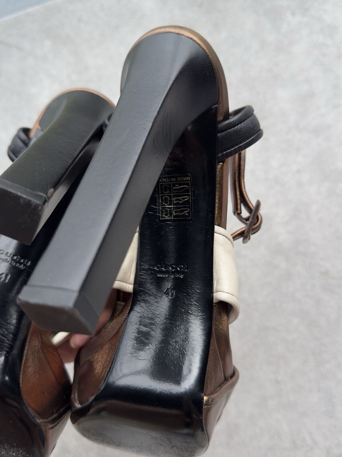 Gucci Gucci Hight Heel Gold Leather Platform Sandals Size 41 Size US 11 / IT 41 - 20 Thumbnail