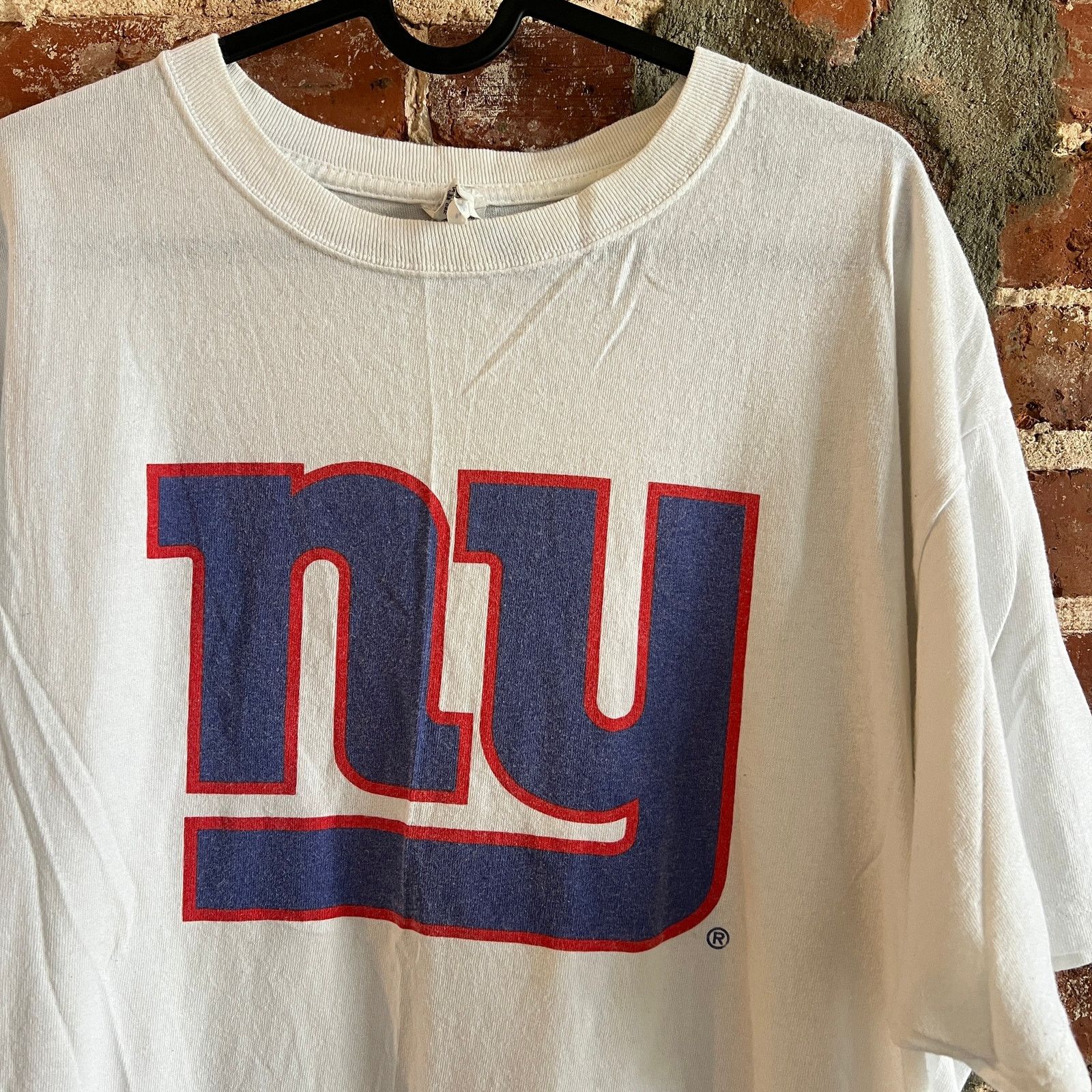 NFL VTG NY Giants Anvil Blue Bar Coors Light T Shirt XL 25x30 Size US XL / EU 56 / 4 - 1 Thumbnail