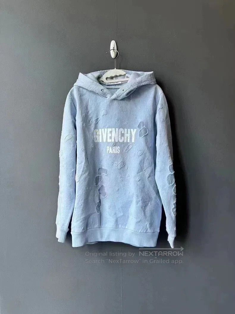 Givenchy givenchy distressed hoodie in light blue. Size US S / EU 44-46 / 1 - 1 Thumbnail