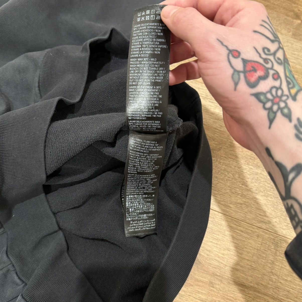 Balenciaga Balenciaga DIY Metal Hoodie Sweatshirt Size US L / EU 52-54 / 3 - 5 Thumbnail