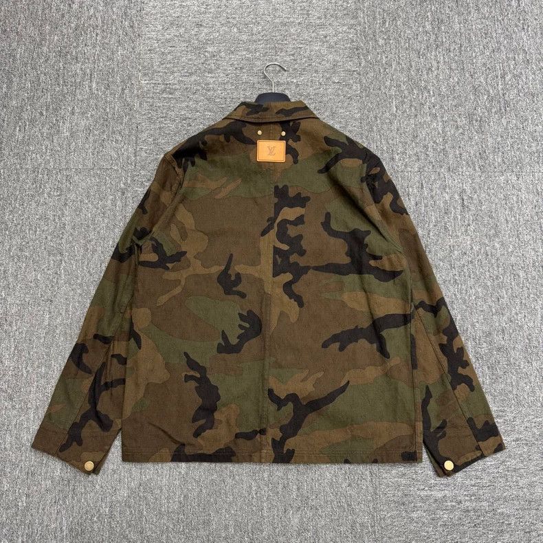 Louis Vuitton Louis Vuitton Supreme camouflage denim jacket Size US M / EU 48-50 / 2 - 6 Thumbnail
