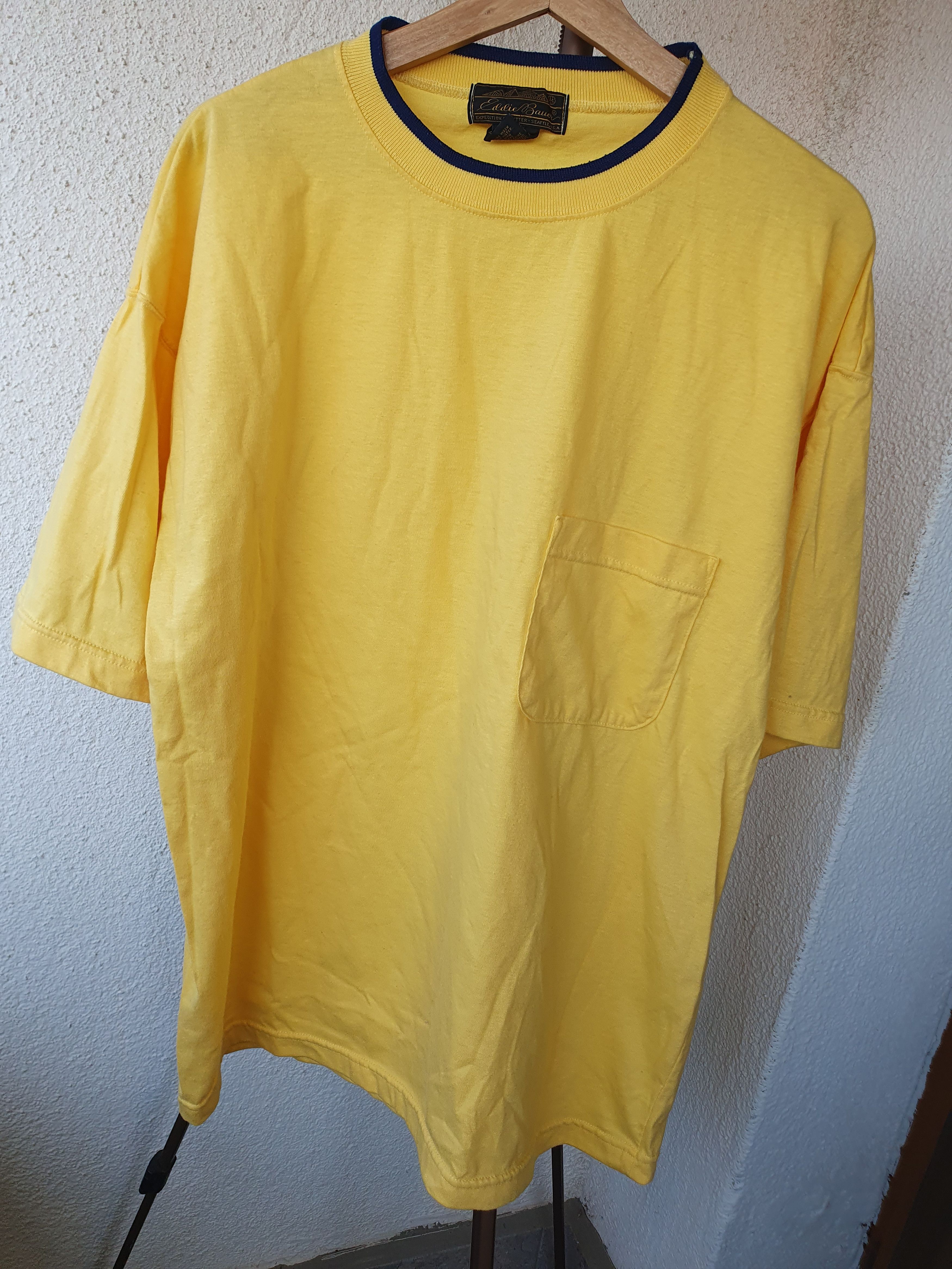 Eddie Bauer × Vintage Eddie Bauer Vintage pocket t-shirt Made in USA sz L Size US L / EU 52-54 / 3 - 3 Thumbnail