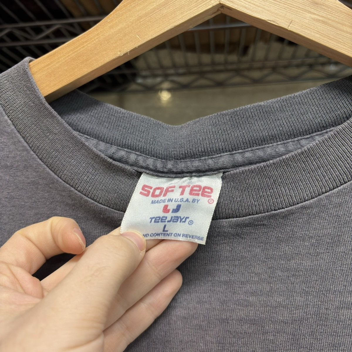 Band Tees RARE 1990 Red Hot Chili Peppers Picasso funky monks band tee Size US L / EU 52-54 / 3 - 5 Thumbnail
