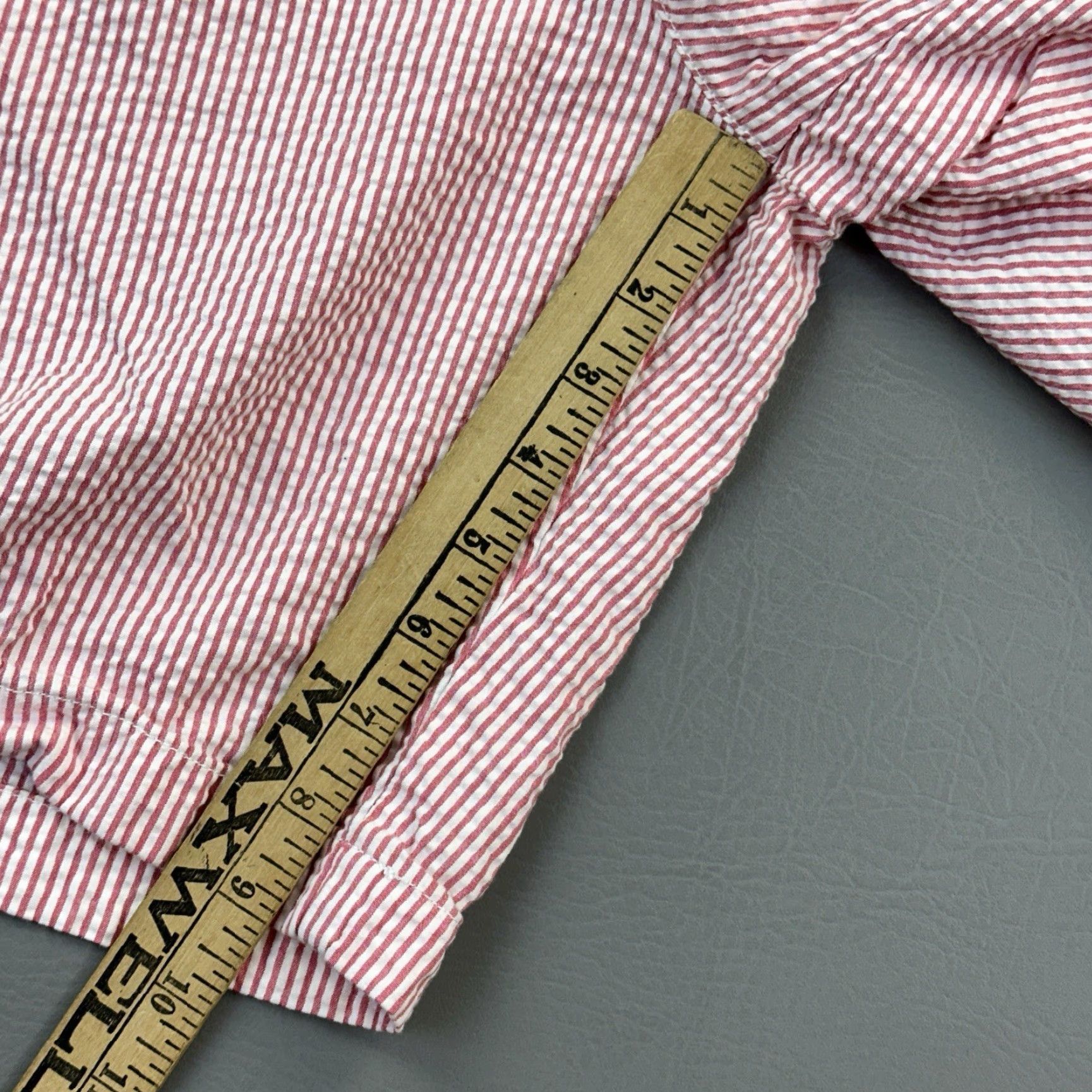 Vineyard Vines Vineyard Vines Breaker Shorts Mens 40 Red White Seersucker Stretch Casual Preppy Size US 40 / EU 56 - 2 Thumbnail